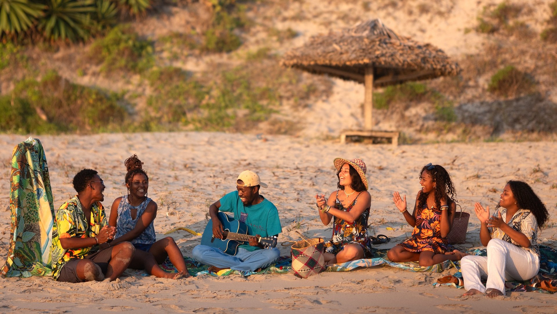 person wearing grey knit sweater