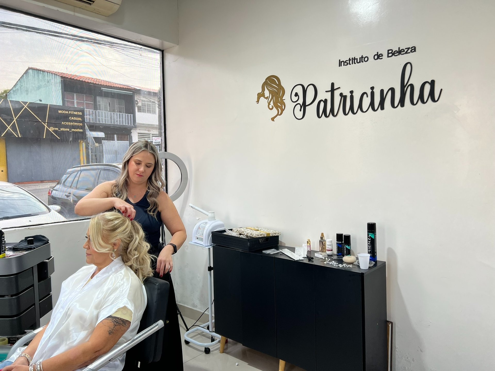 black and brown leather padded tub sofa