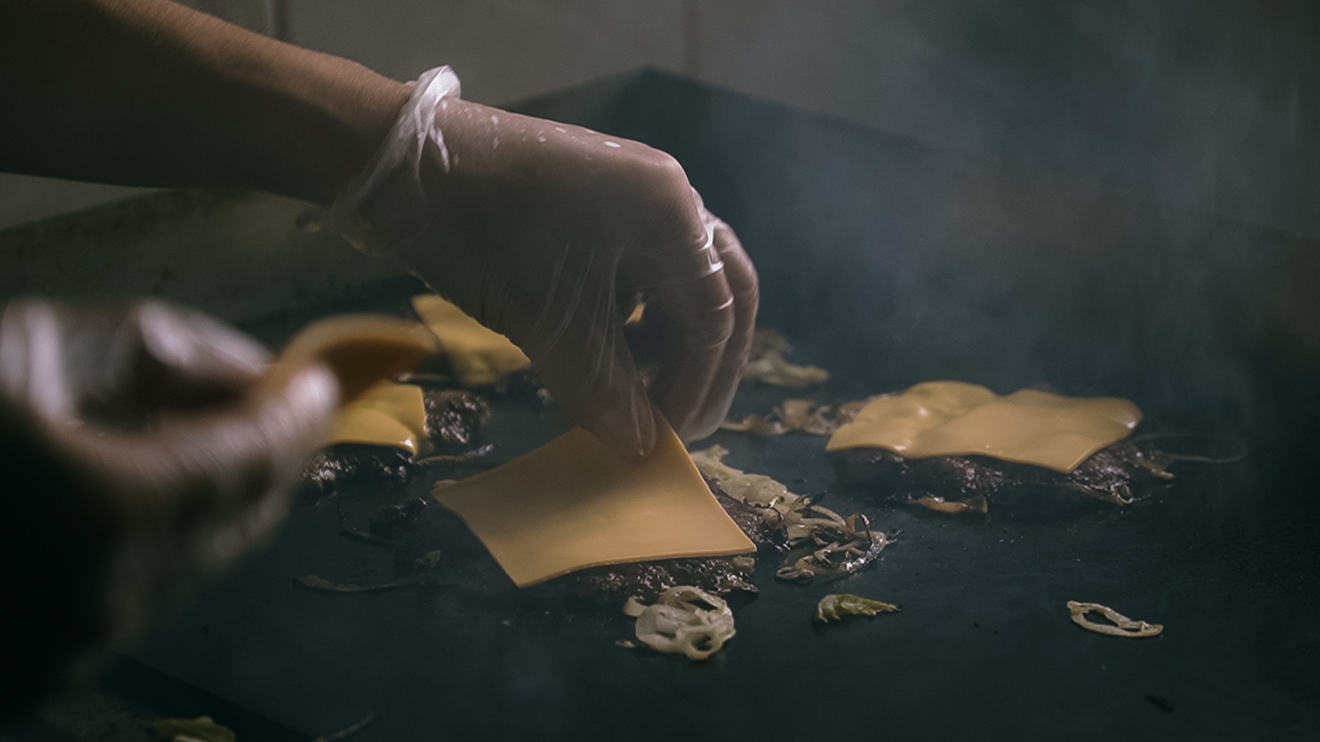black and white bed linen