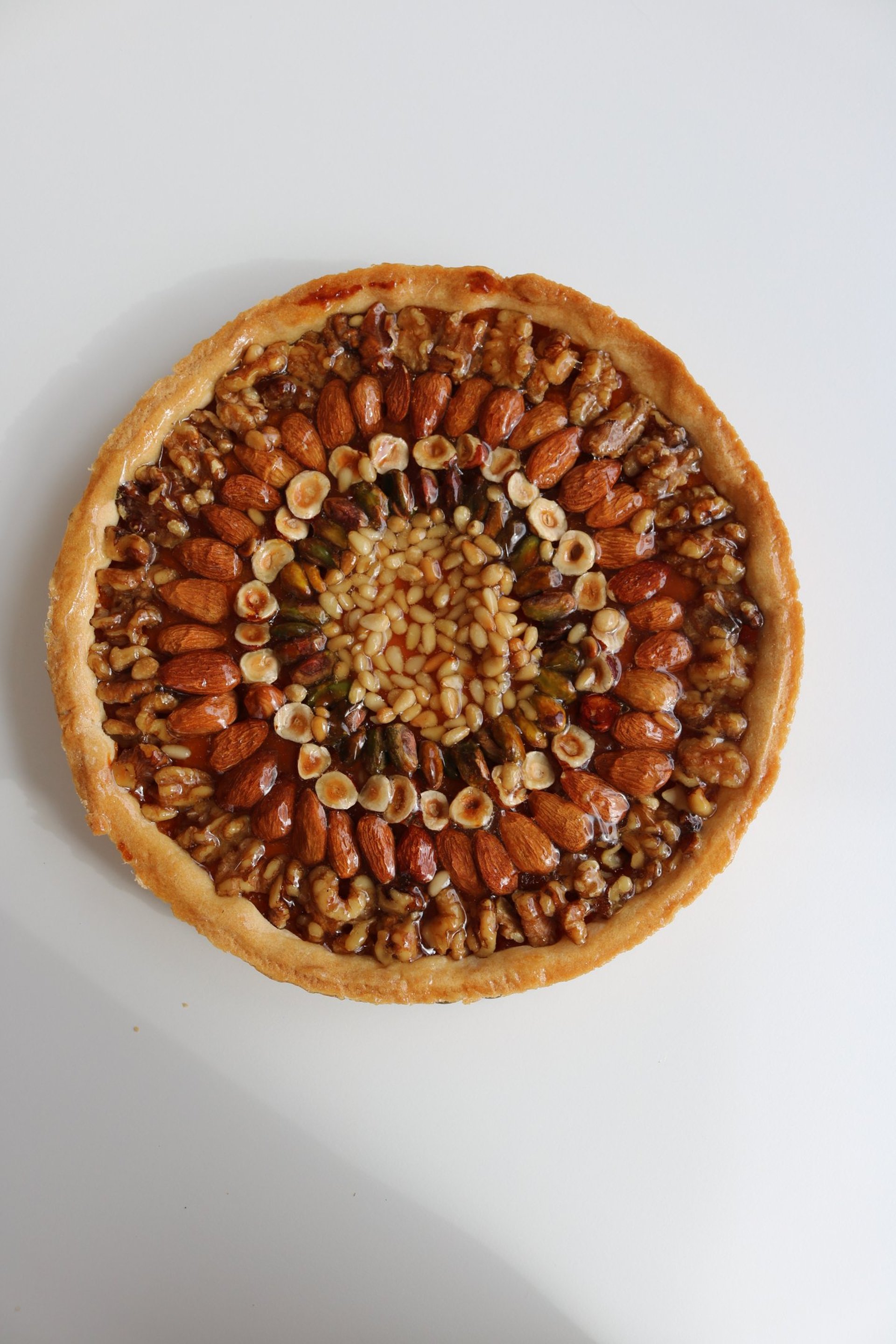 black and white bed linen