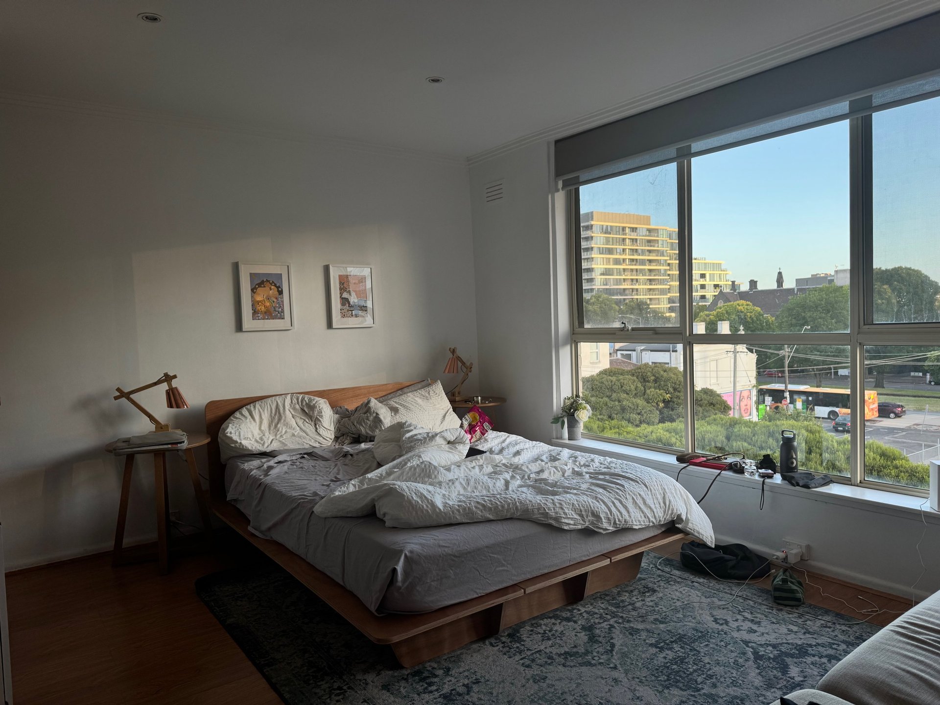 black and white bed linen