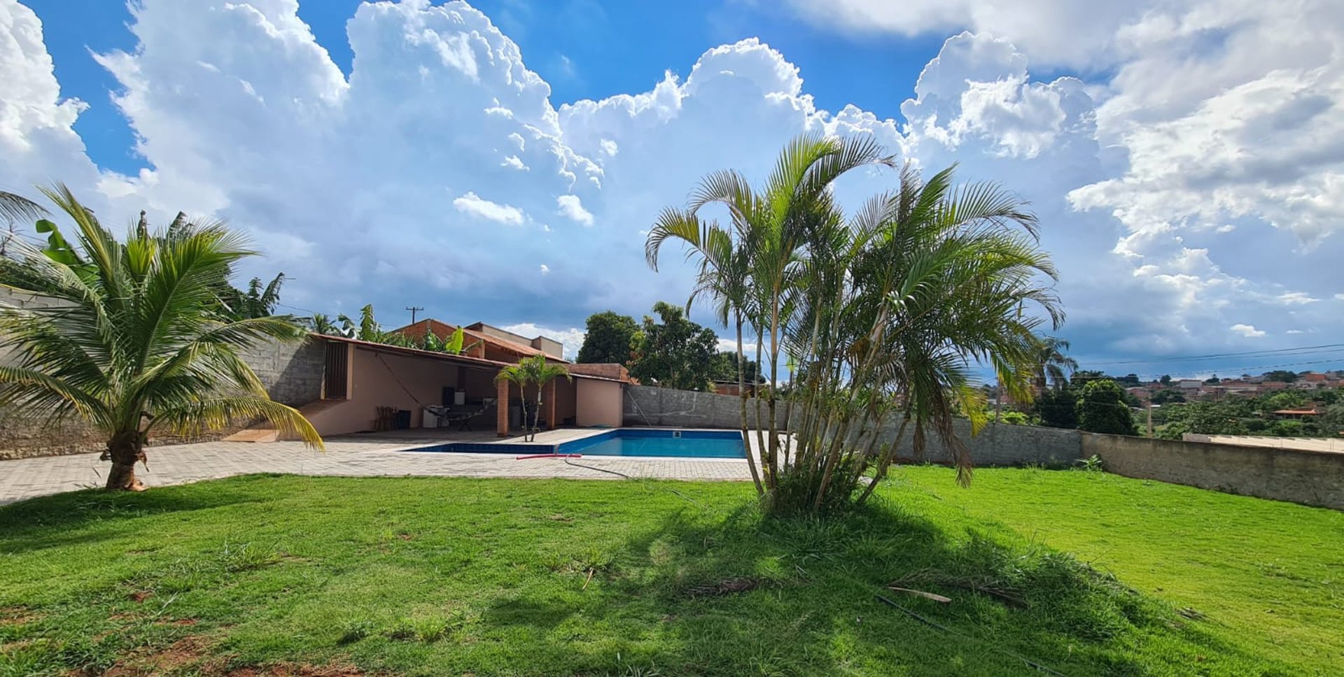 black and brown leather padded tub sofa