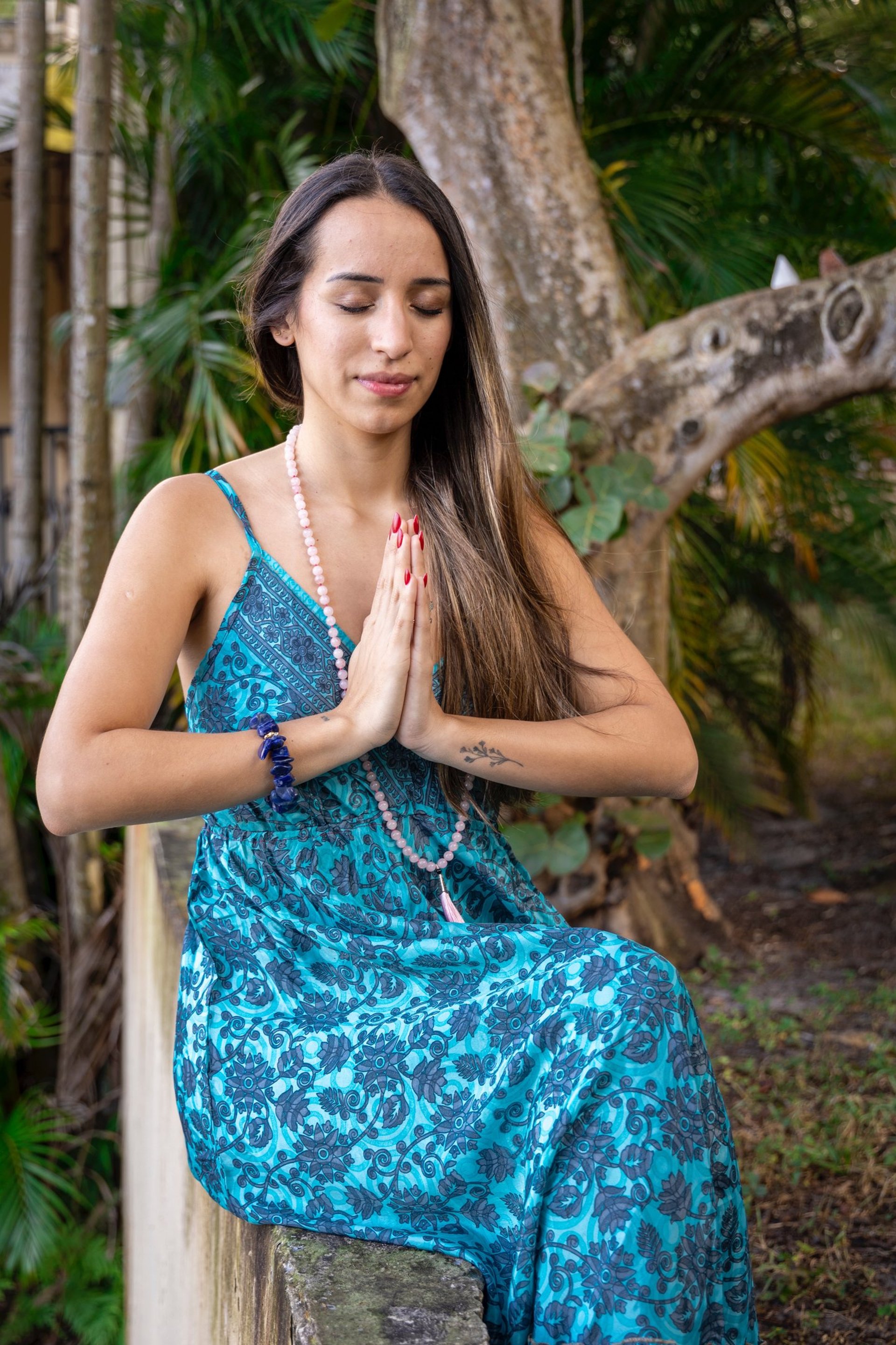 green leaf in close up photography