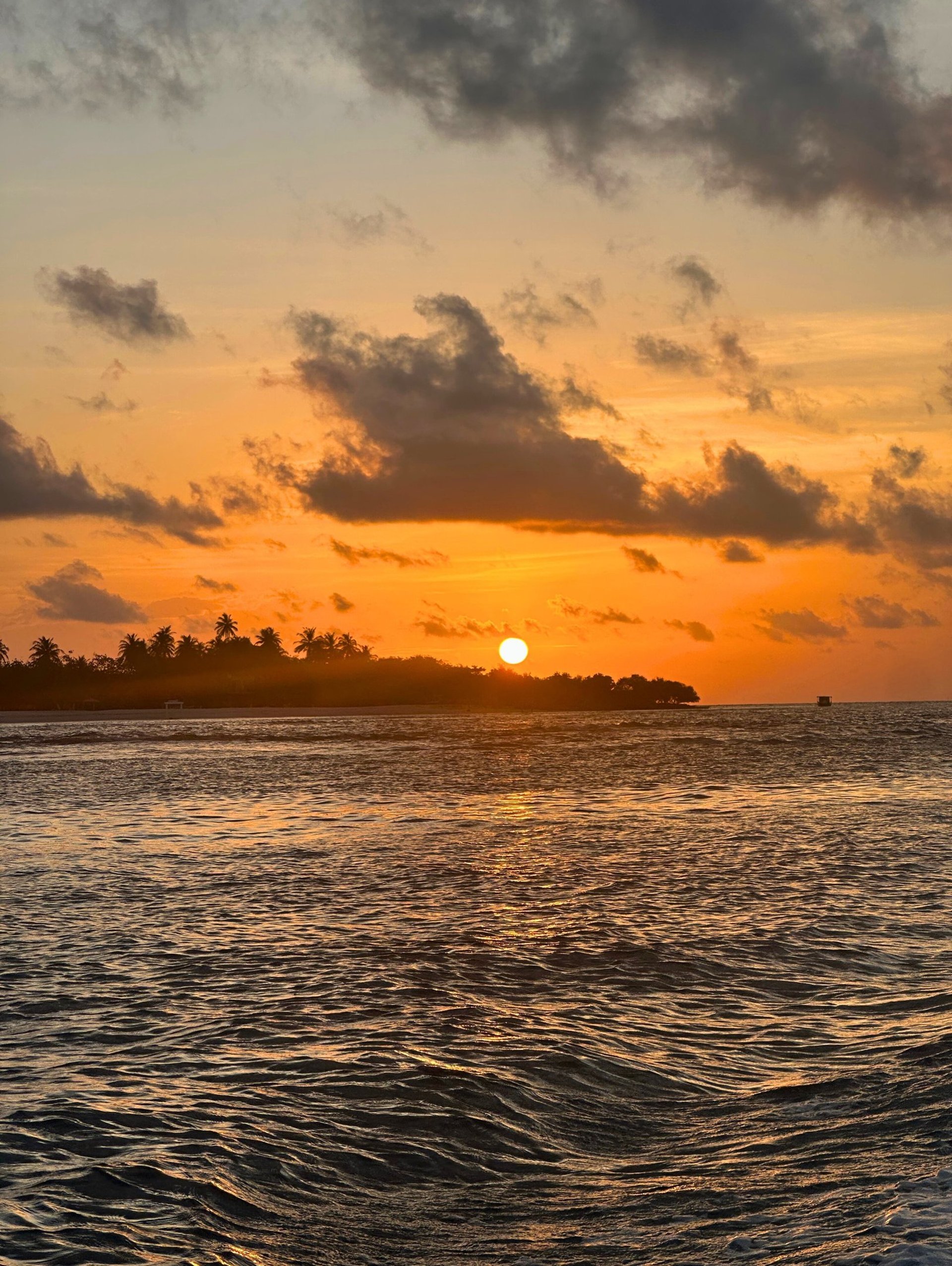 an island in the middle of the ocean