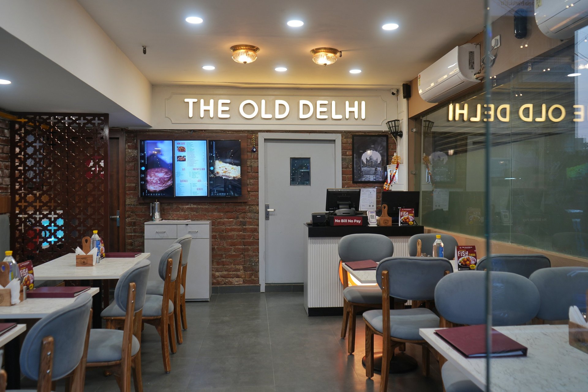 photo of pub set in room during daytime