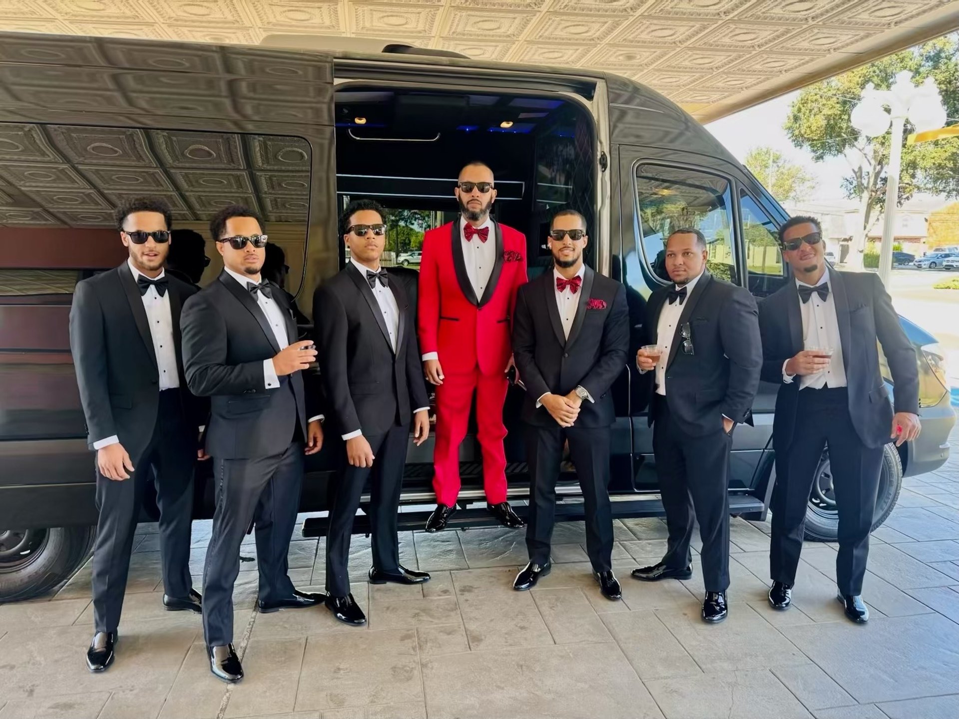 black and silver mercedes benz steering wheel