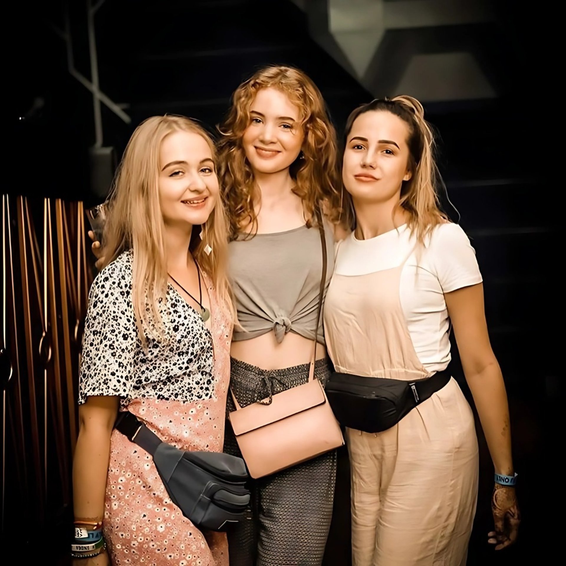 "Vibrant Nightlife at Cafe Underpass, Delhi’s Haryanvi Music Club" class="hero-image">