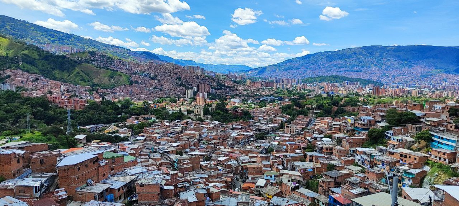 black and brown leather padded tub sofa