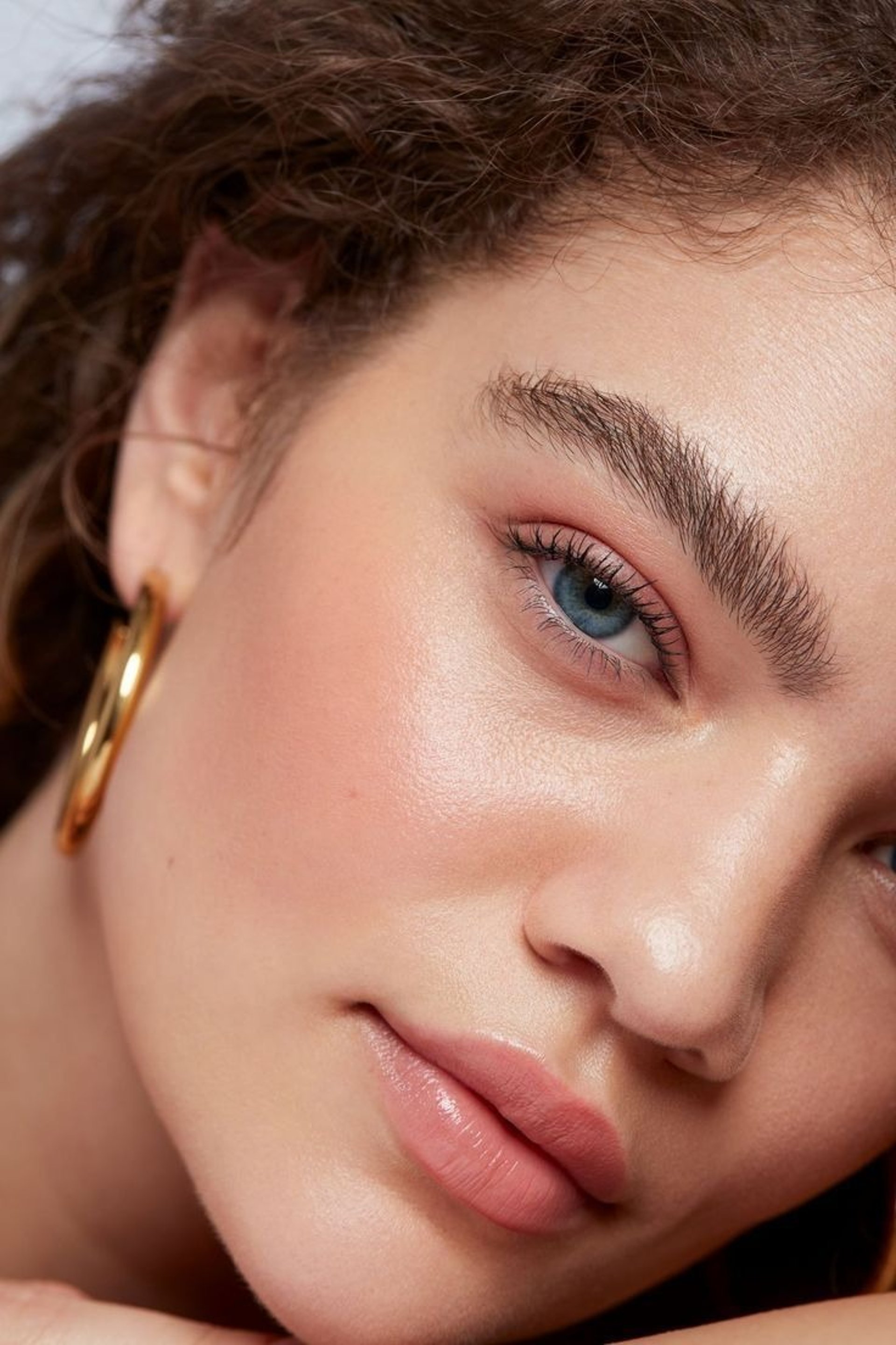 black and brown leather padded tub sofa