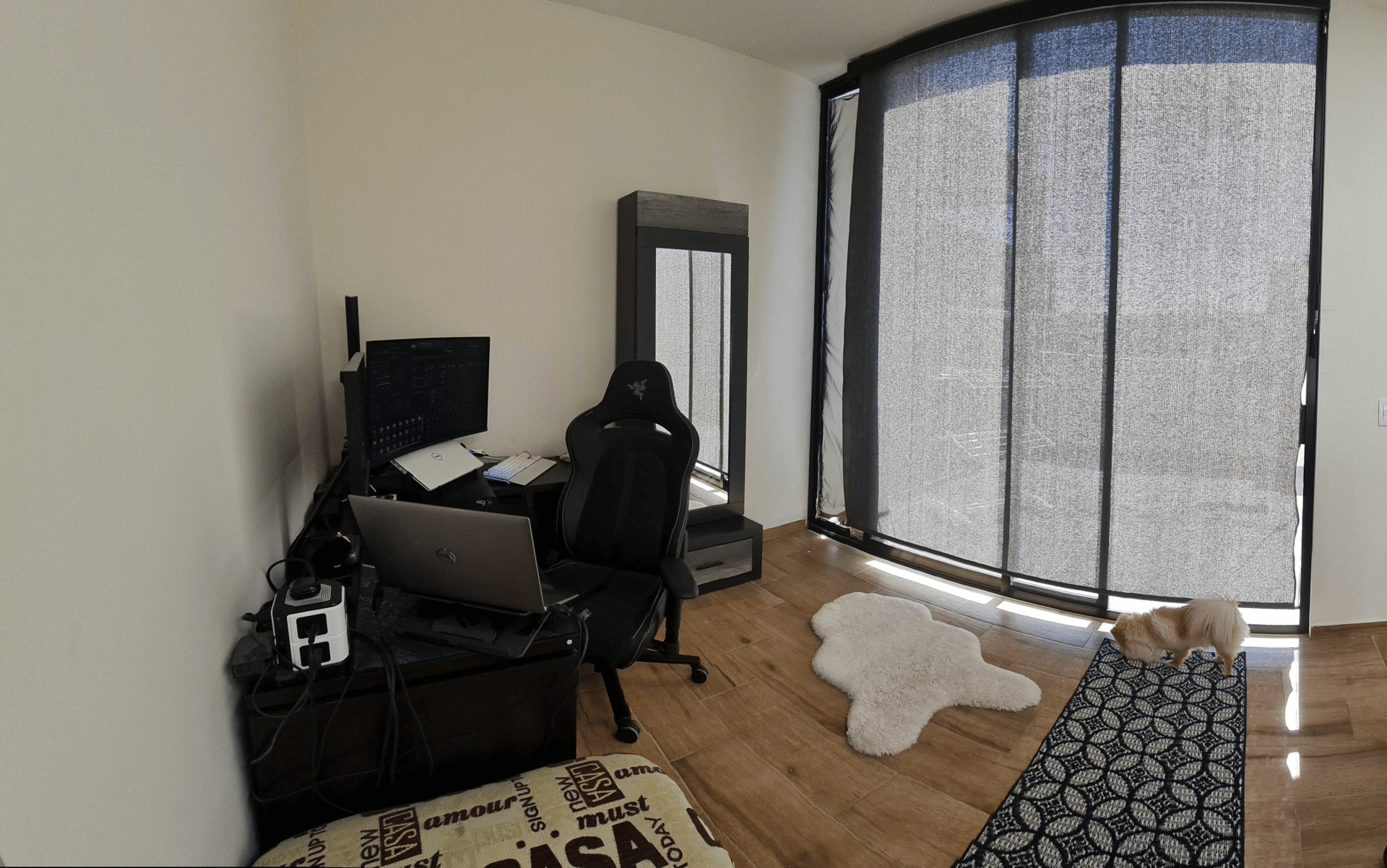 black and white bed linen