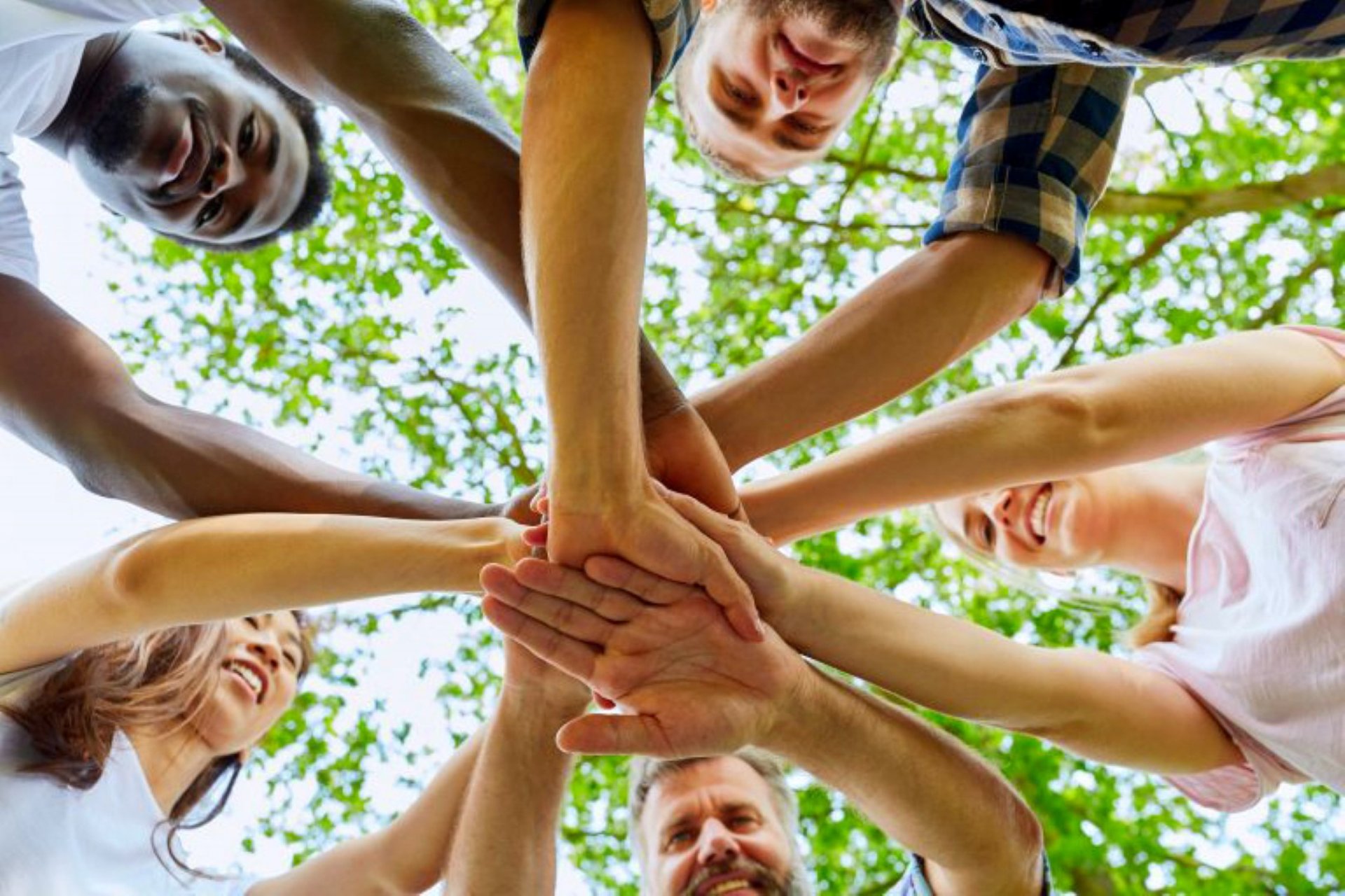 marketing digital en Miami - gente contenta