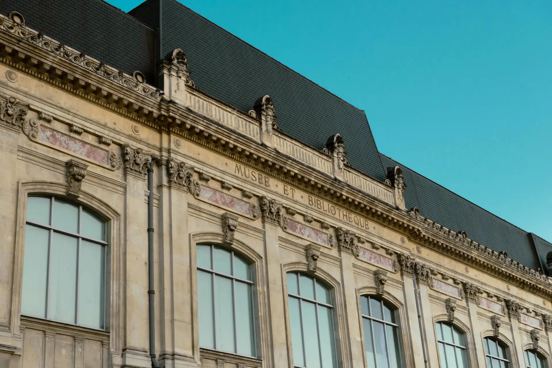 Photo d'un bâtiment de la ville de Chambéry.