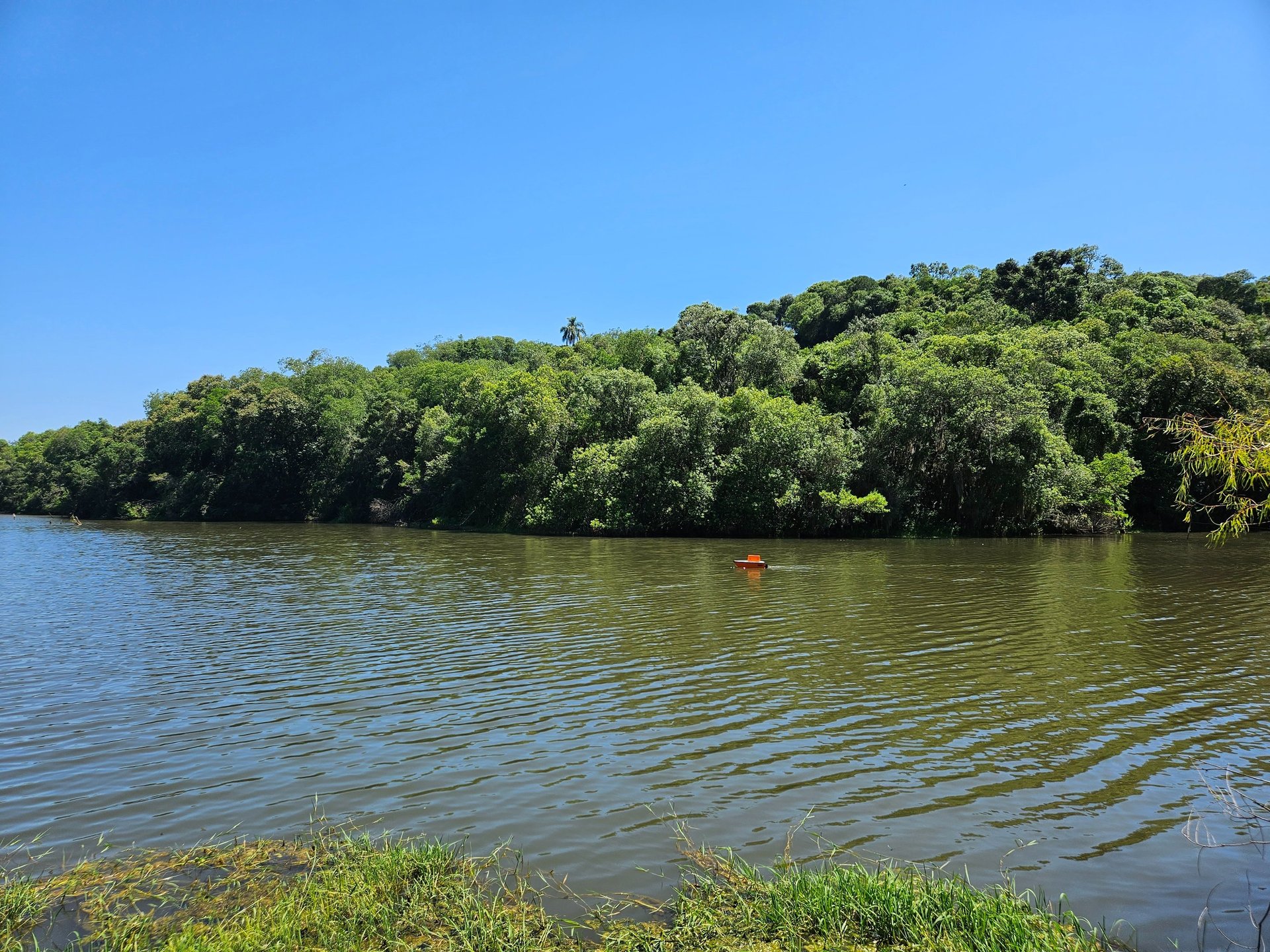 black and brown leather padded tub sofa