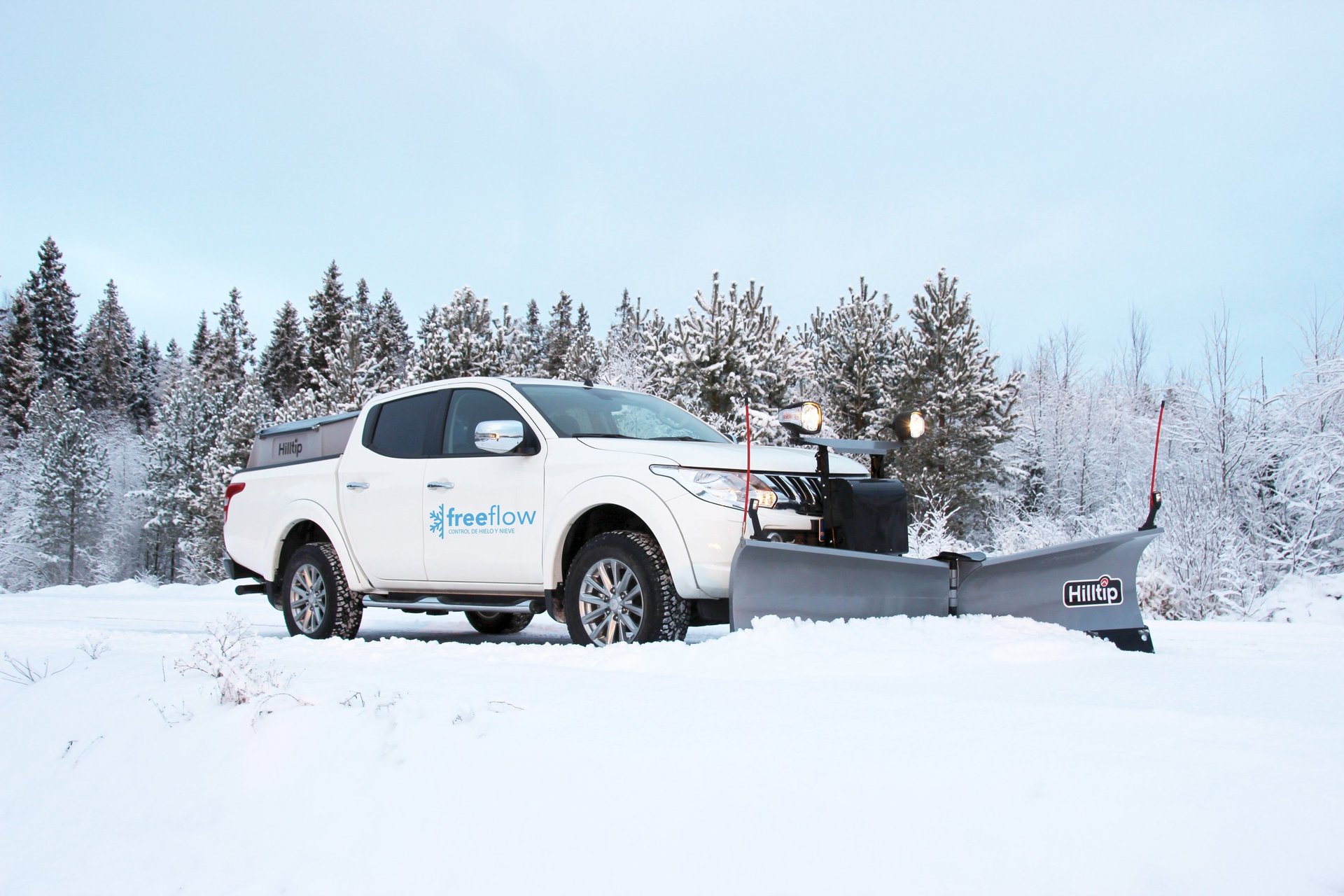 black and brown leather padded tub sofa