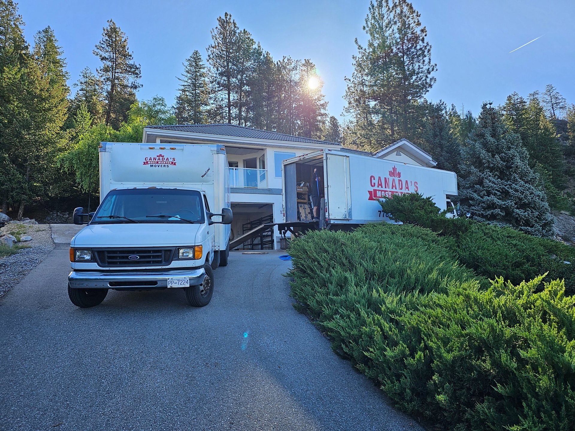 Canada’s Most Wanted Movers truck loading for a townhouse move in the Maple Ridge