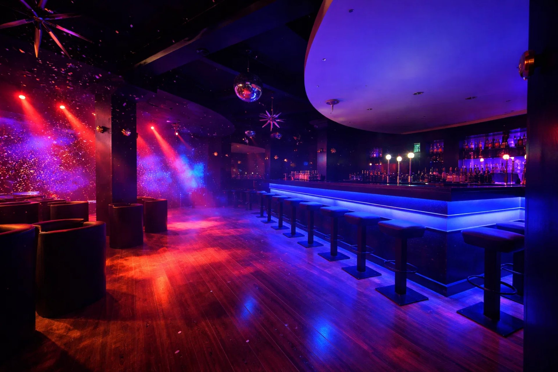 black and white bed linen