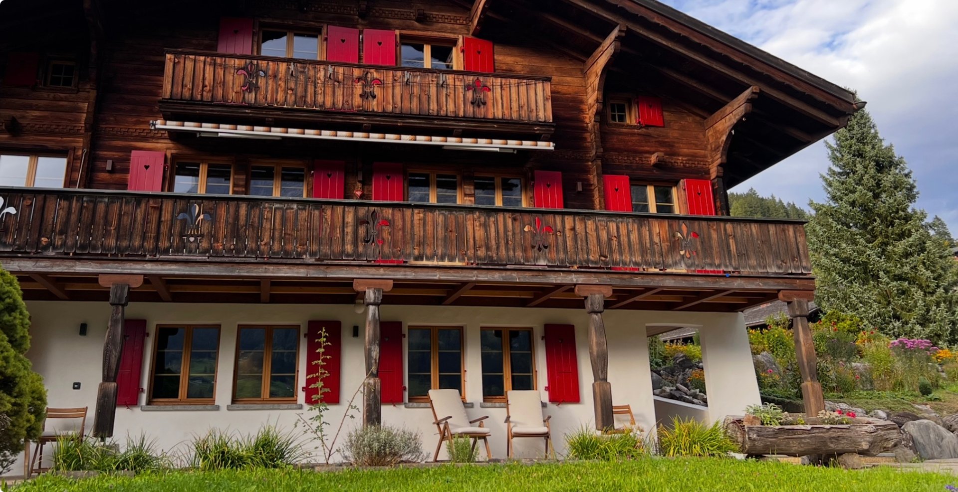 black blue and yellow textile