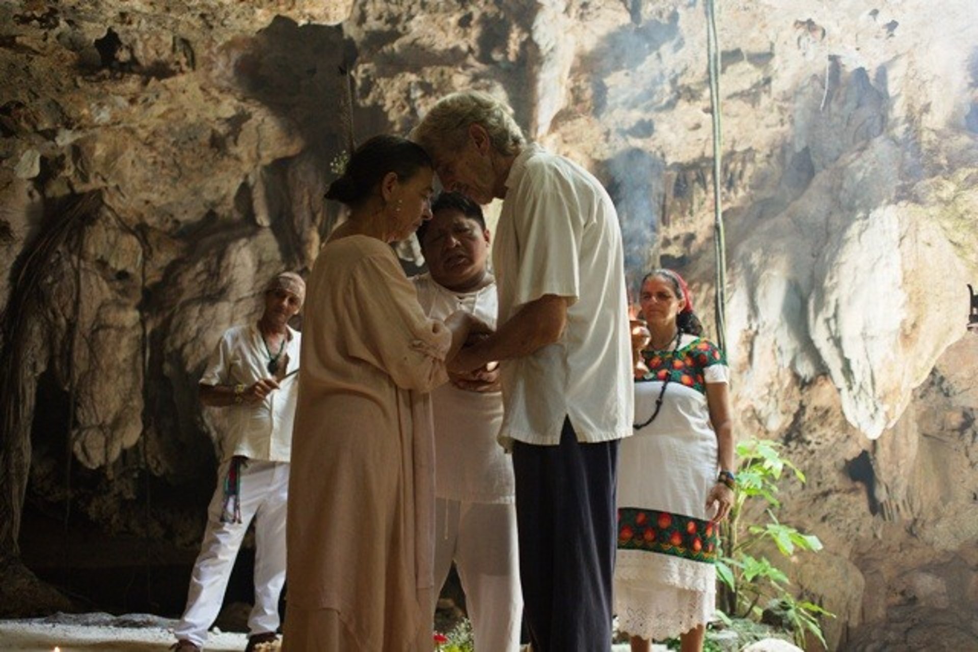 bendicion maya para peraja en cenote privado en la riviera maya