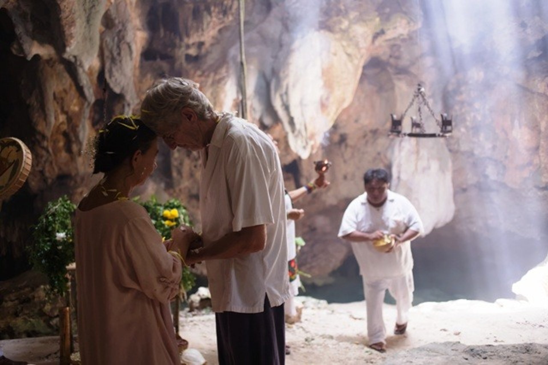 ceremonia de boda maya en cenote privado e intimo en la riviera maya