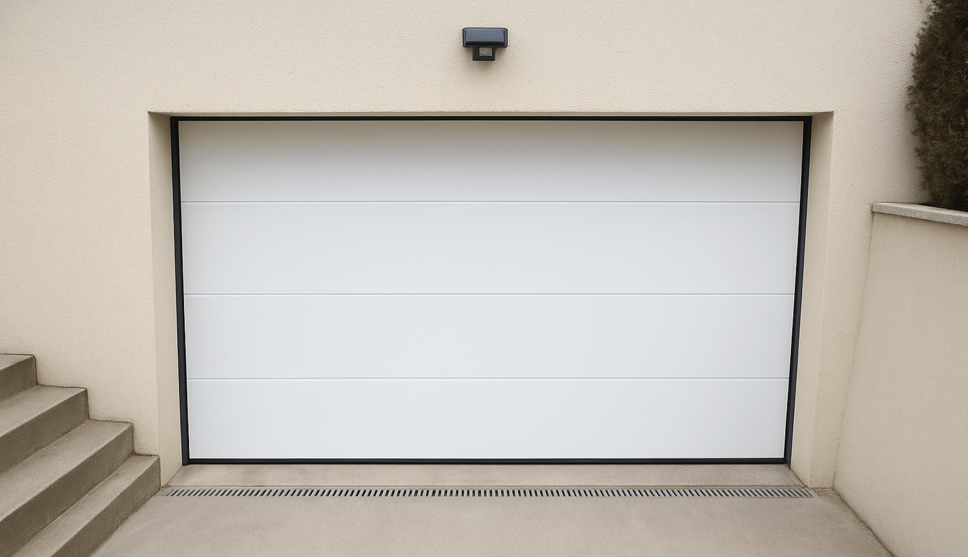 gray computer monitor