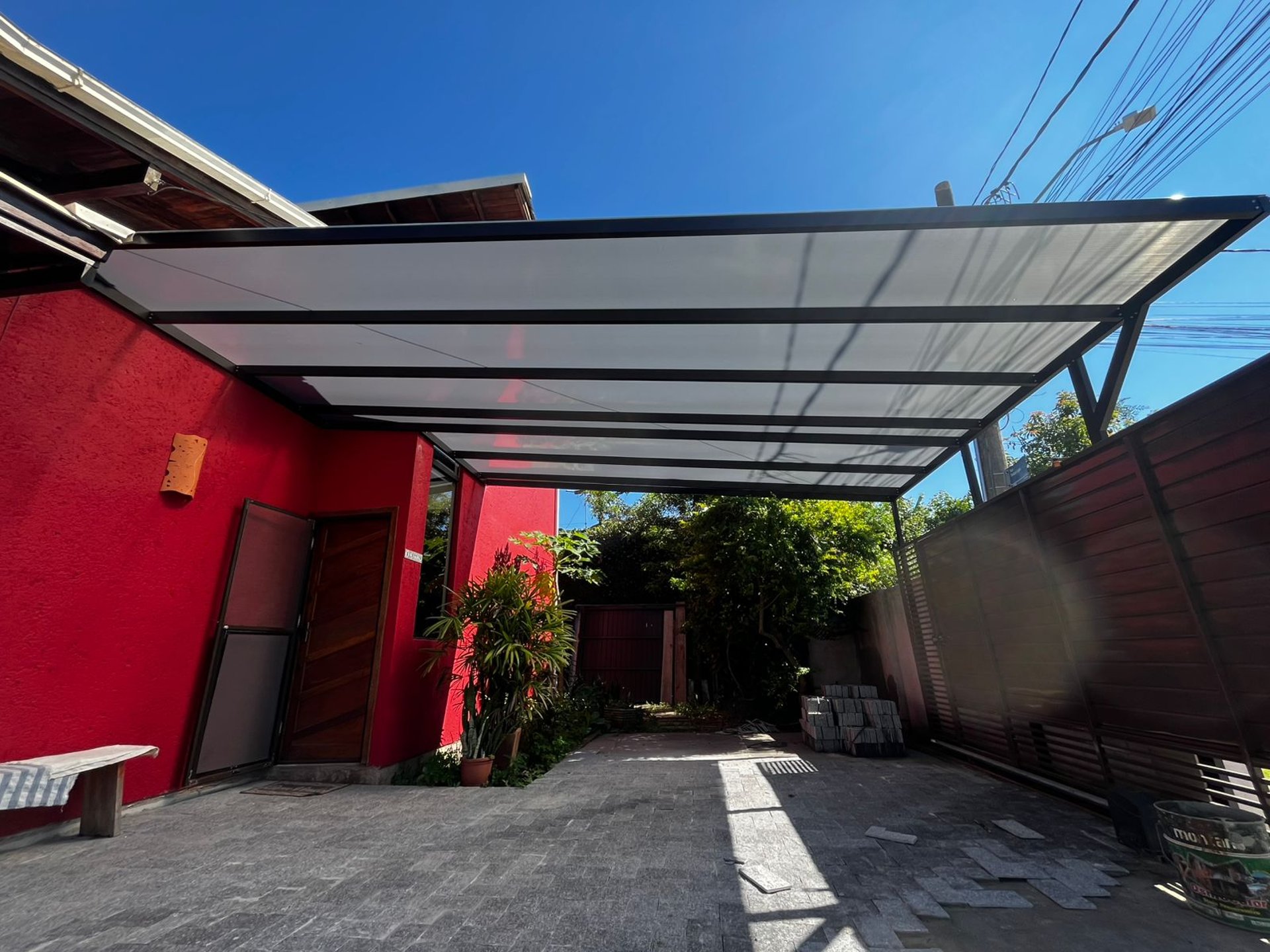 black and white bed linen