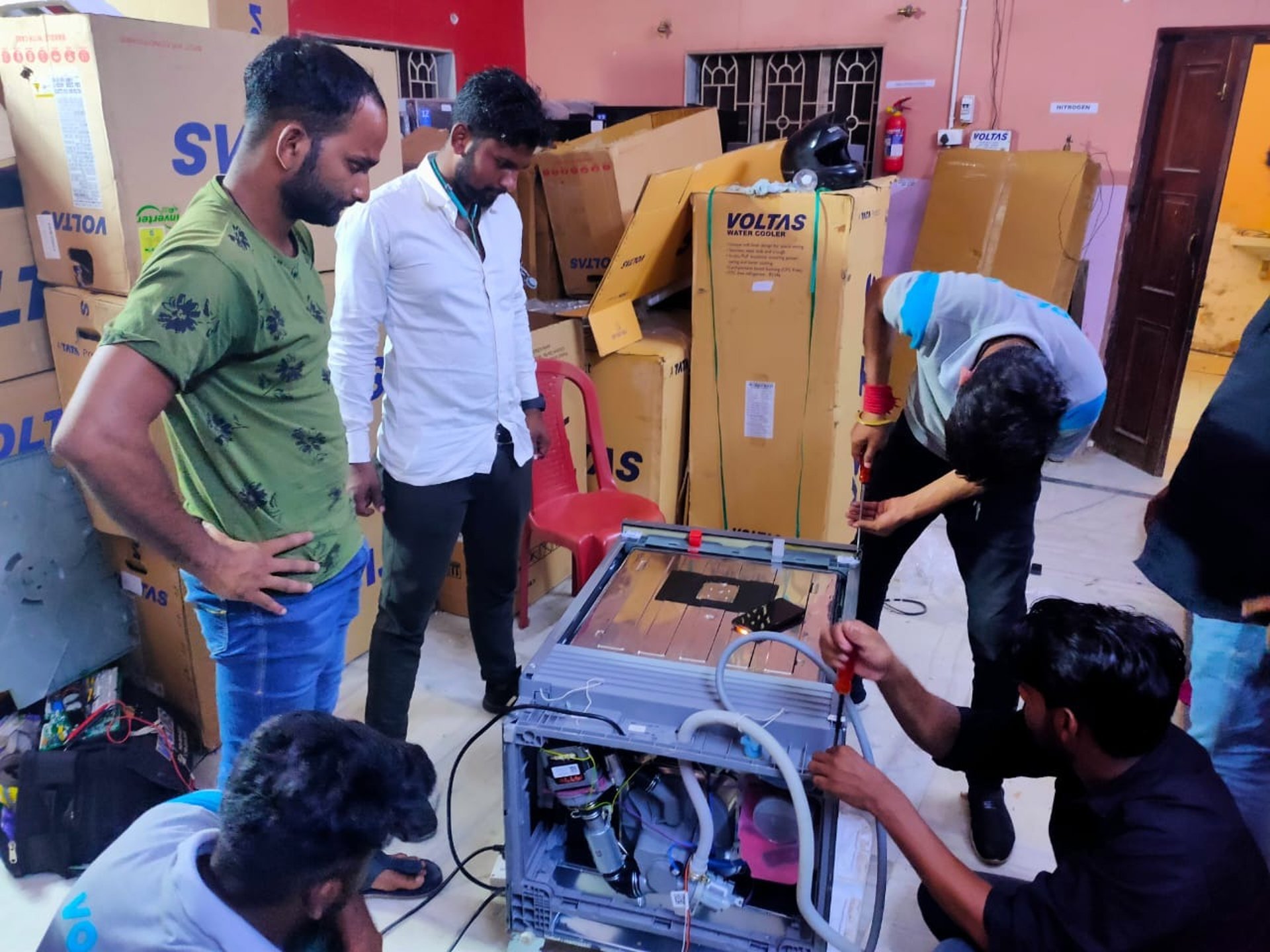 black and brown leather padded tub sofa