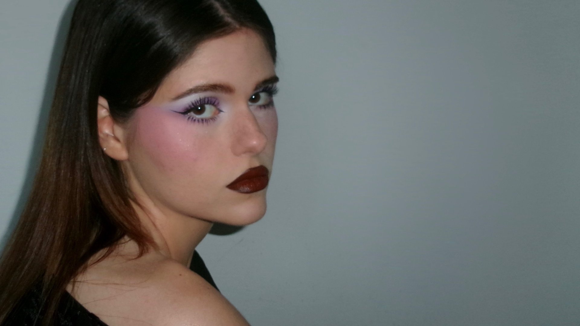 black and white bed linen