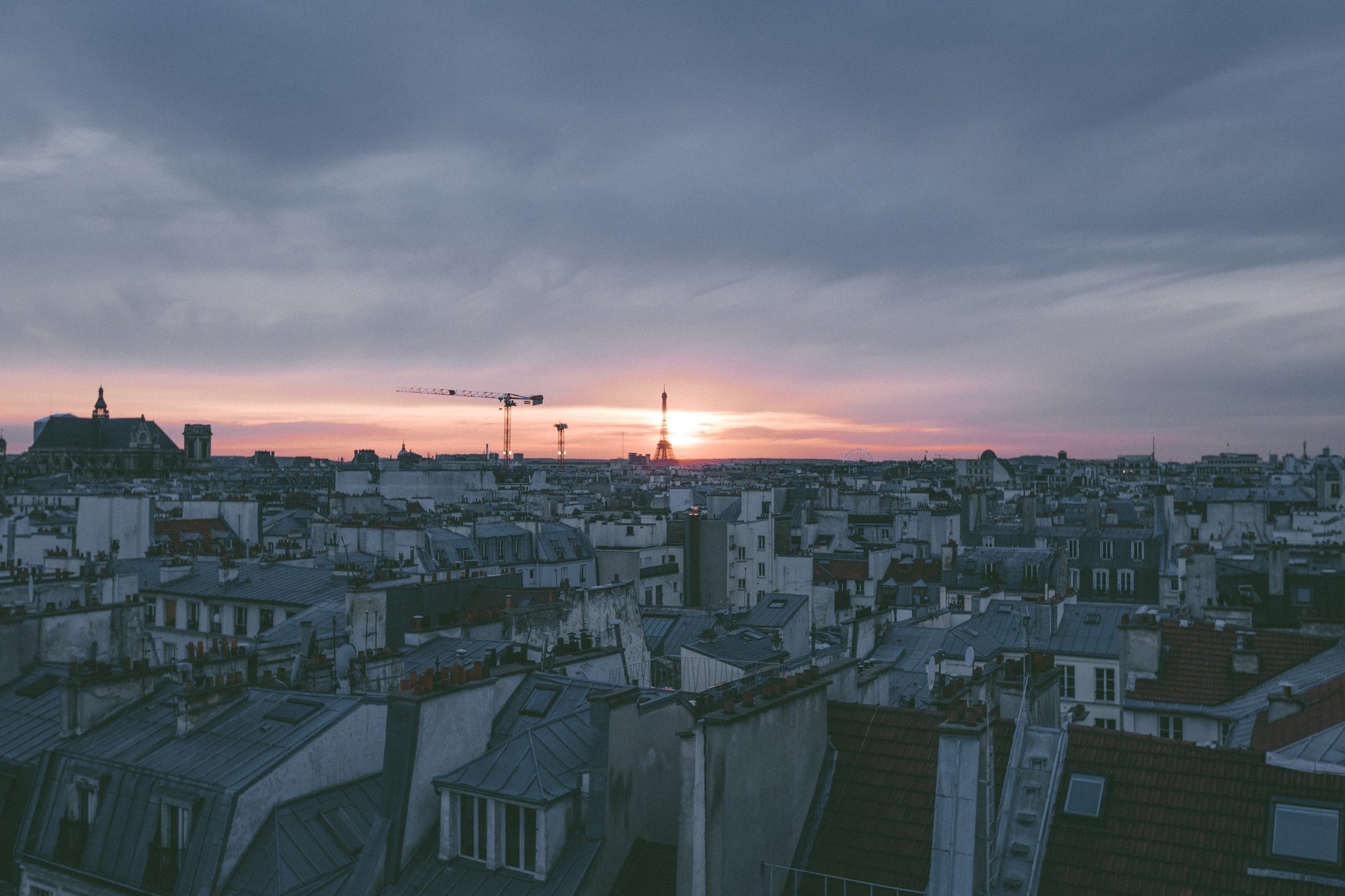 black and brown leather padded tub sofa