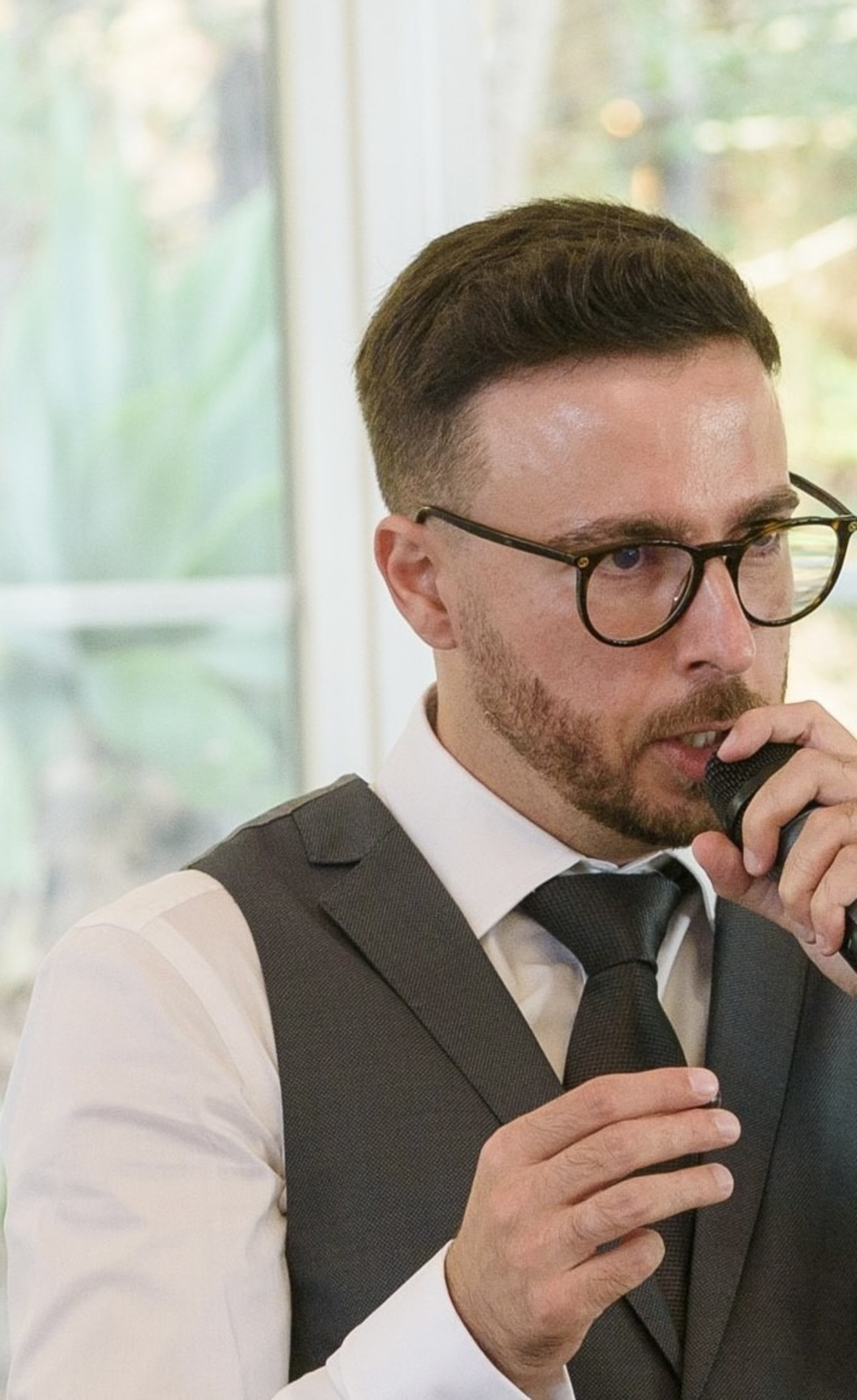 black and white bed linen