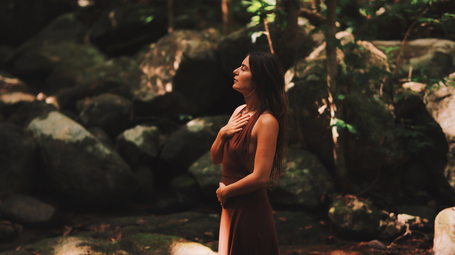 black and brown leather padded tub sofa