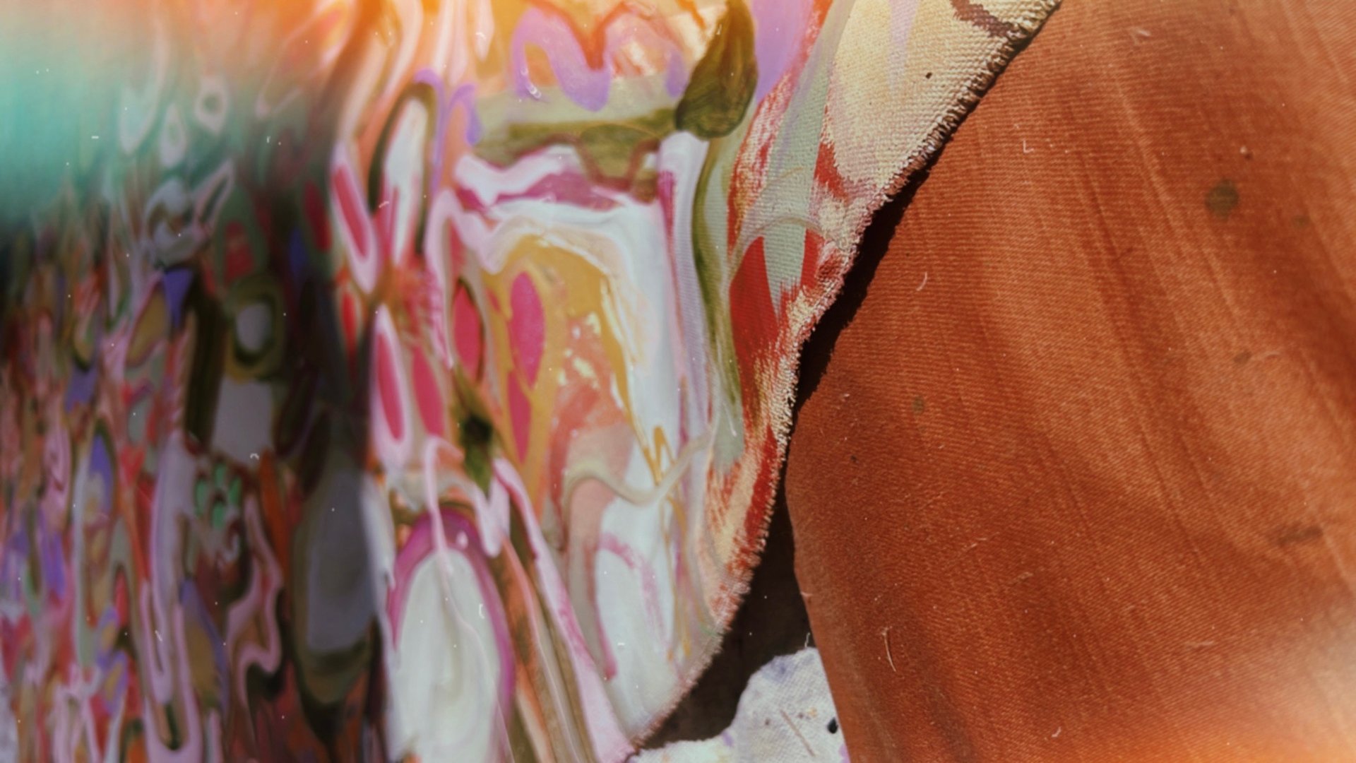 black and white bed linen