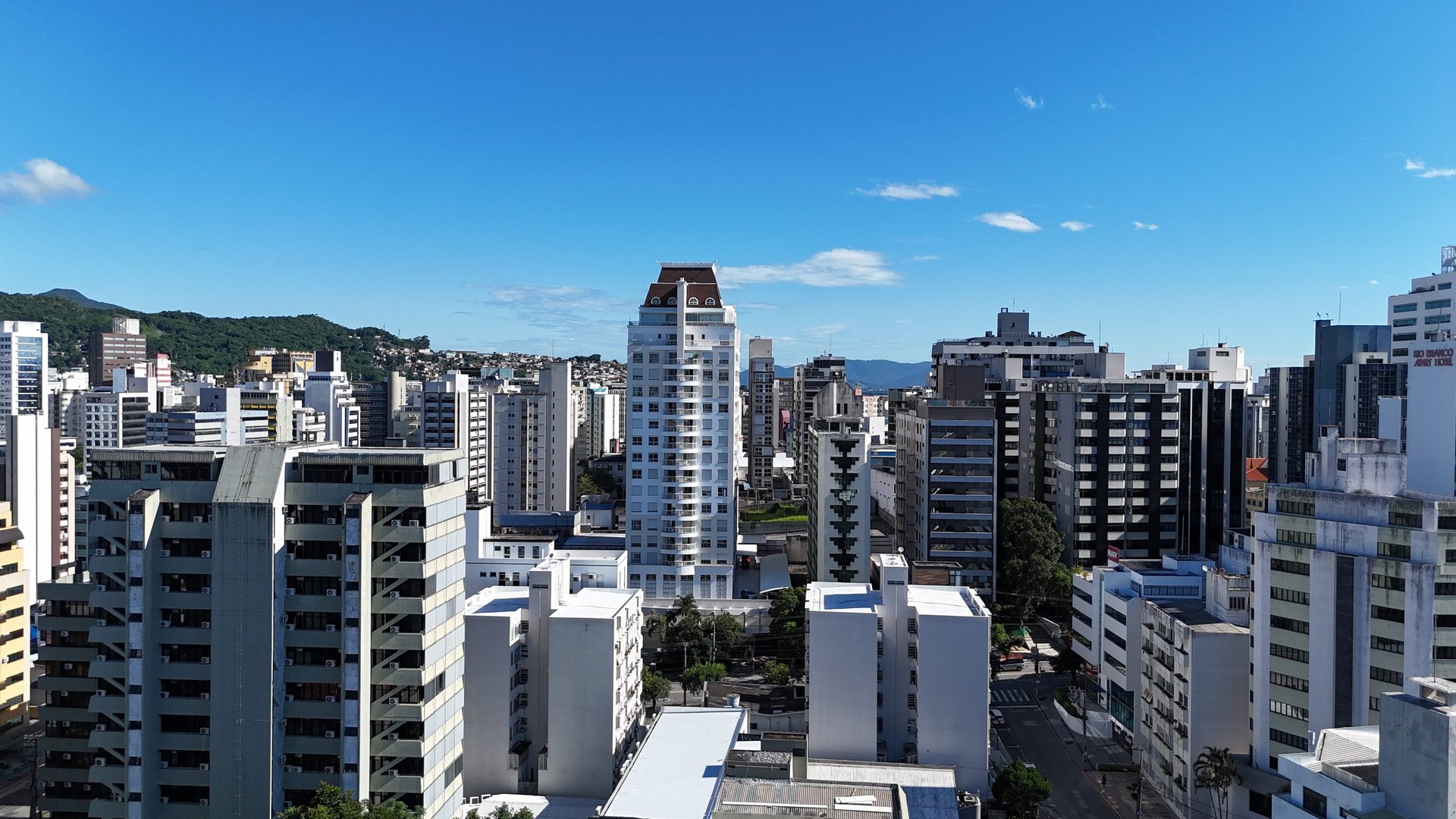black and brown leather padded tub sofa