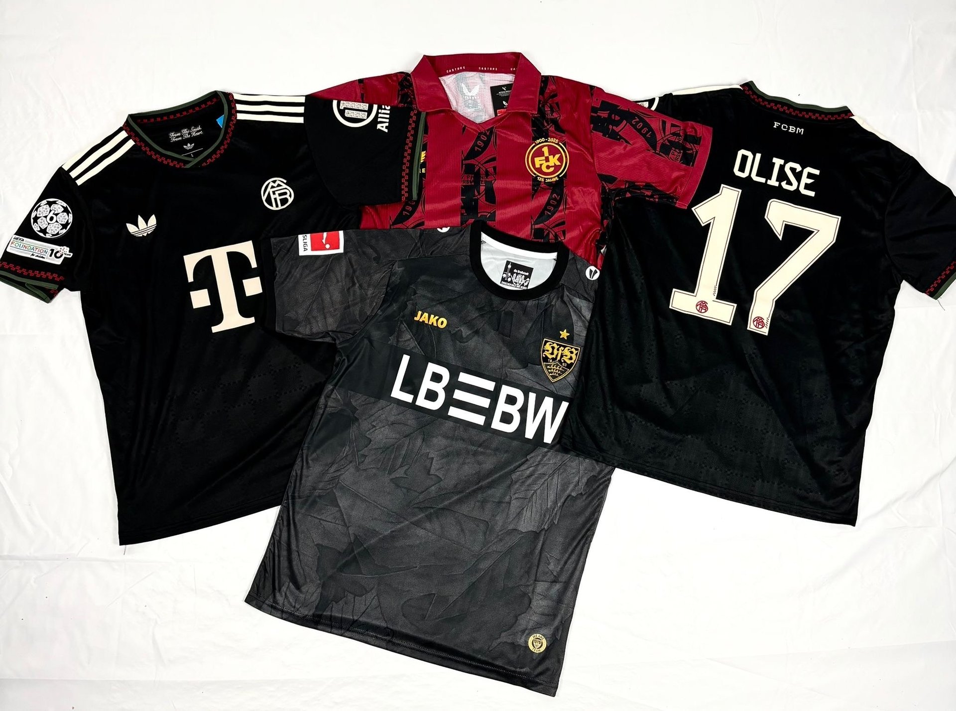 black and white bed linen