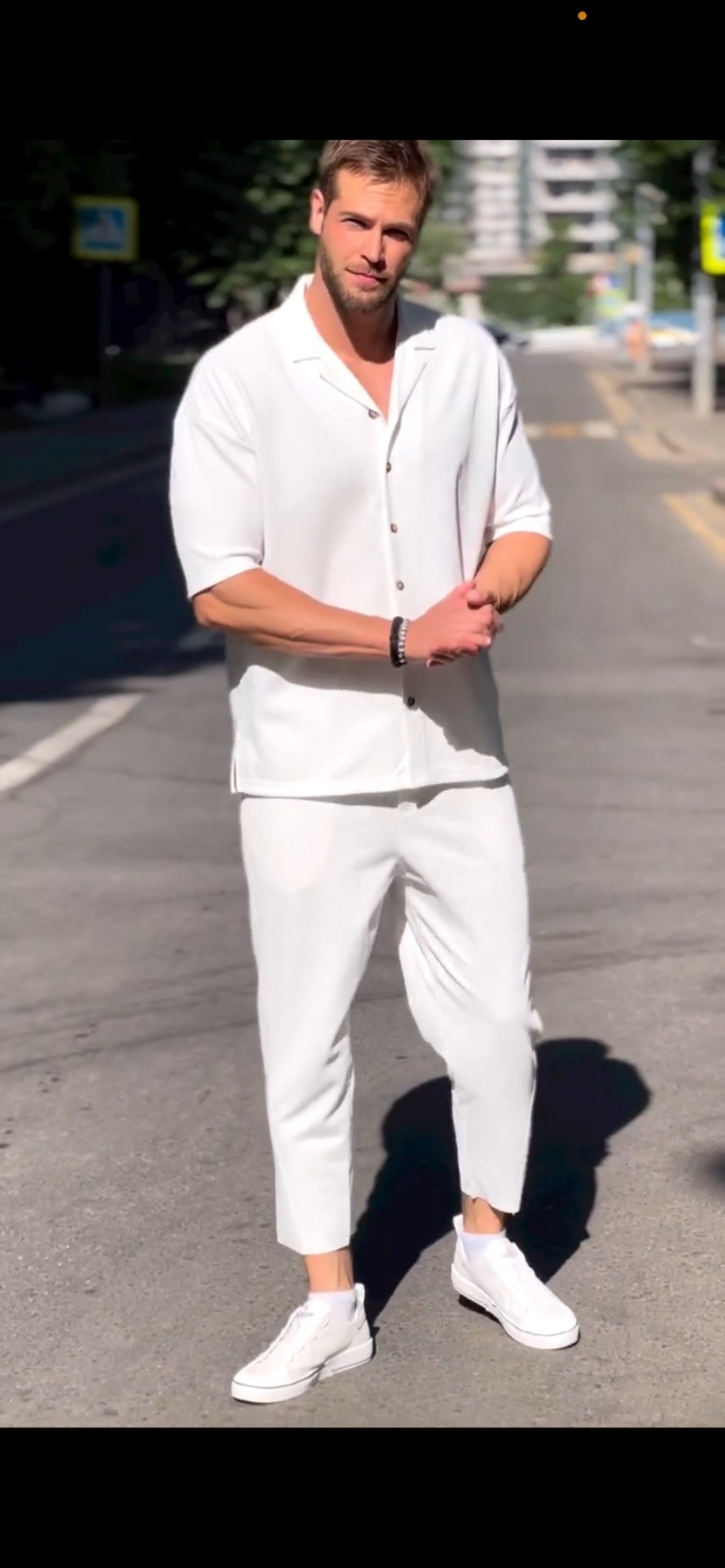 black and white bed linen