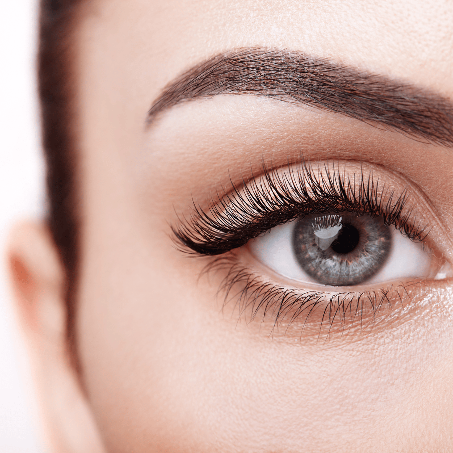 close-up photo of persons eye