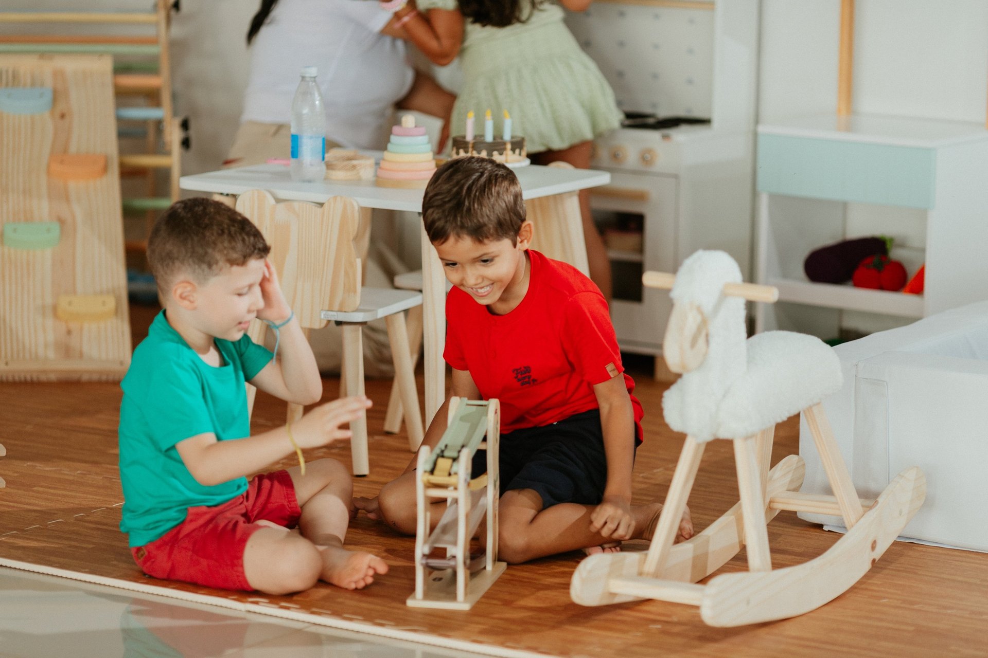 black and brown leather padded tub sofa