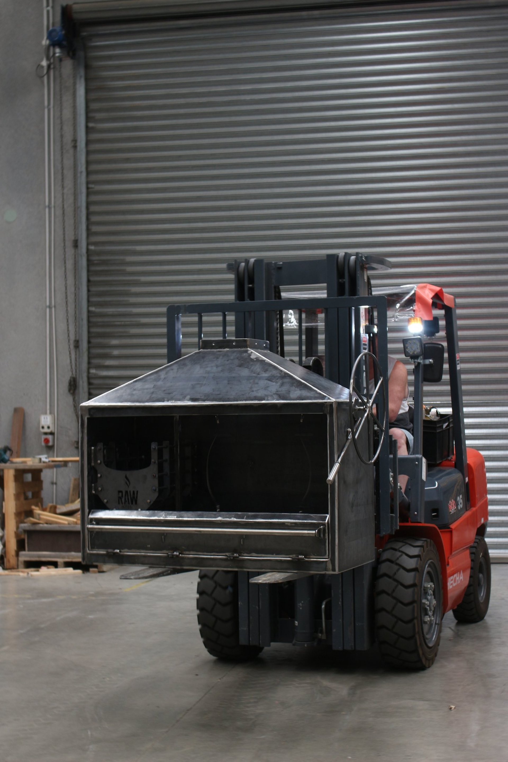 an abstract photo of a curved building with a blue sky in the background