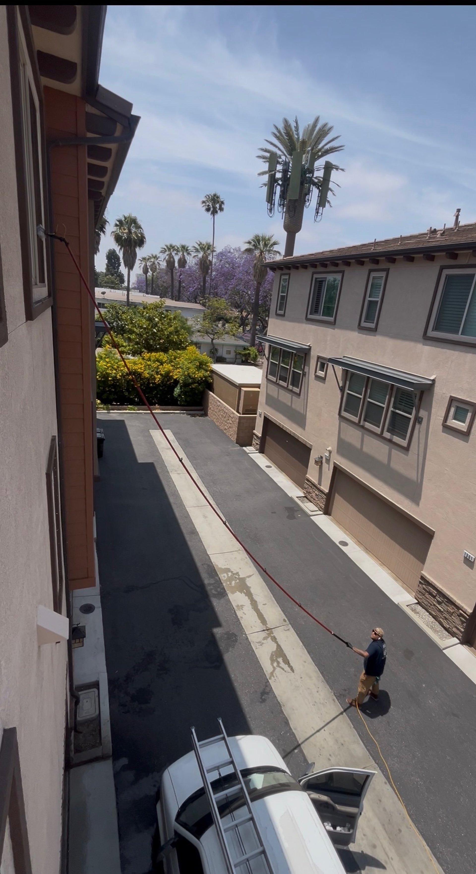 black and brown leather padded tub sofa