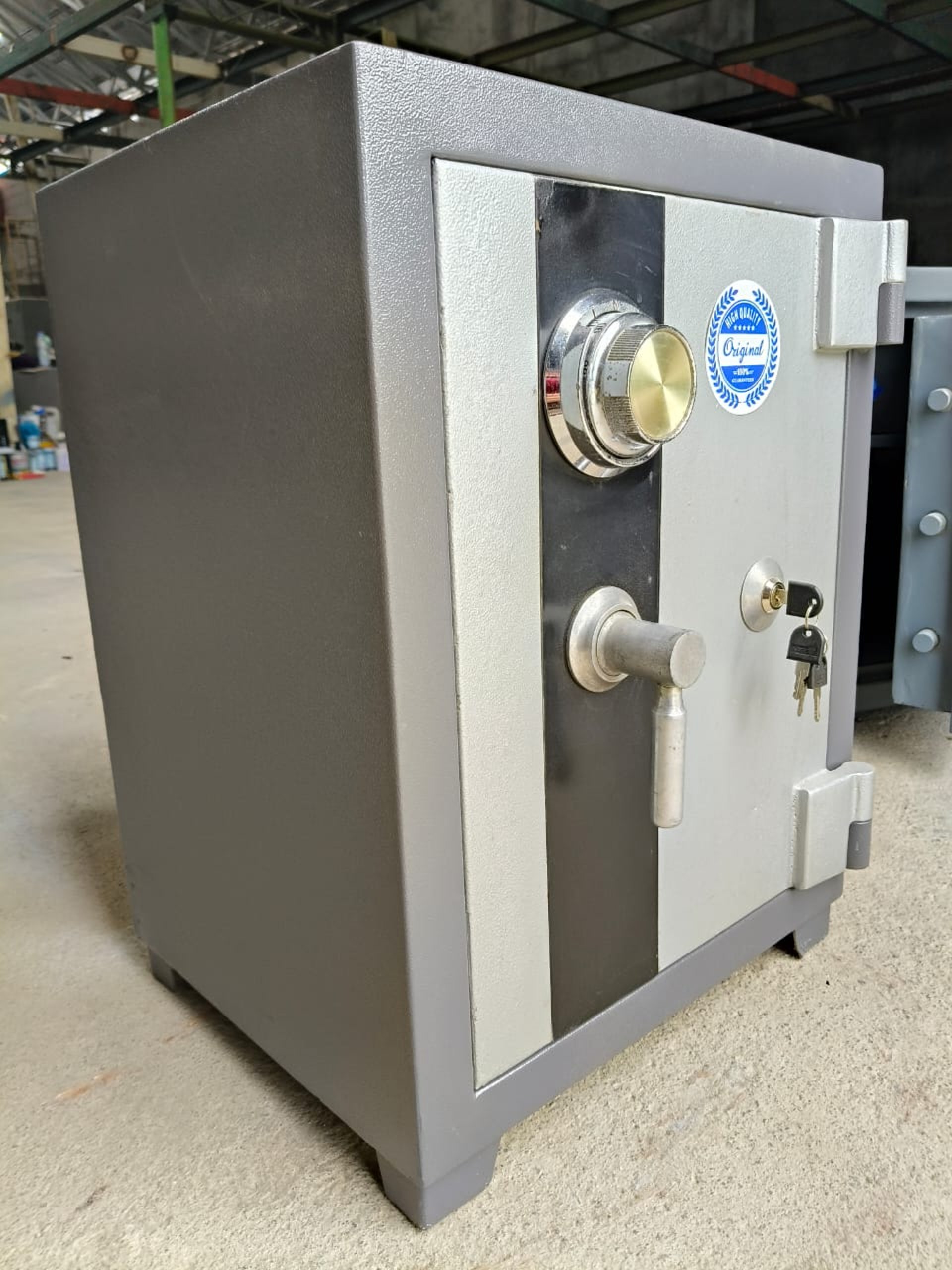 person wearing grey knit sweater