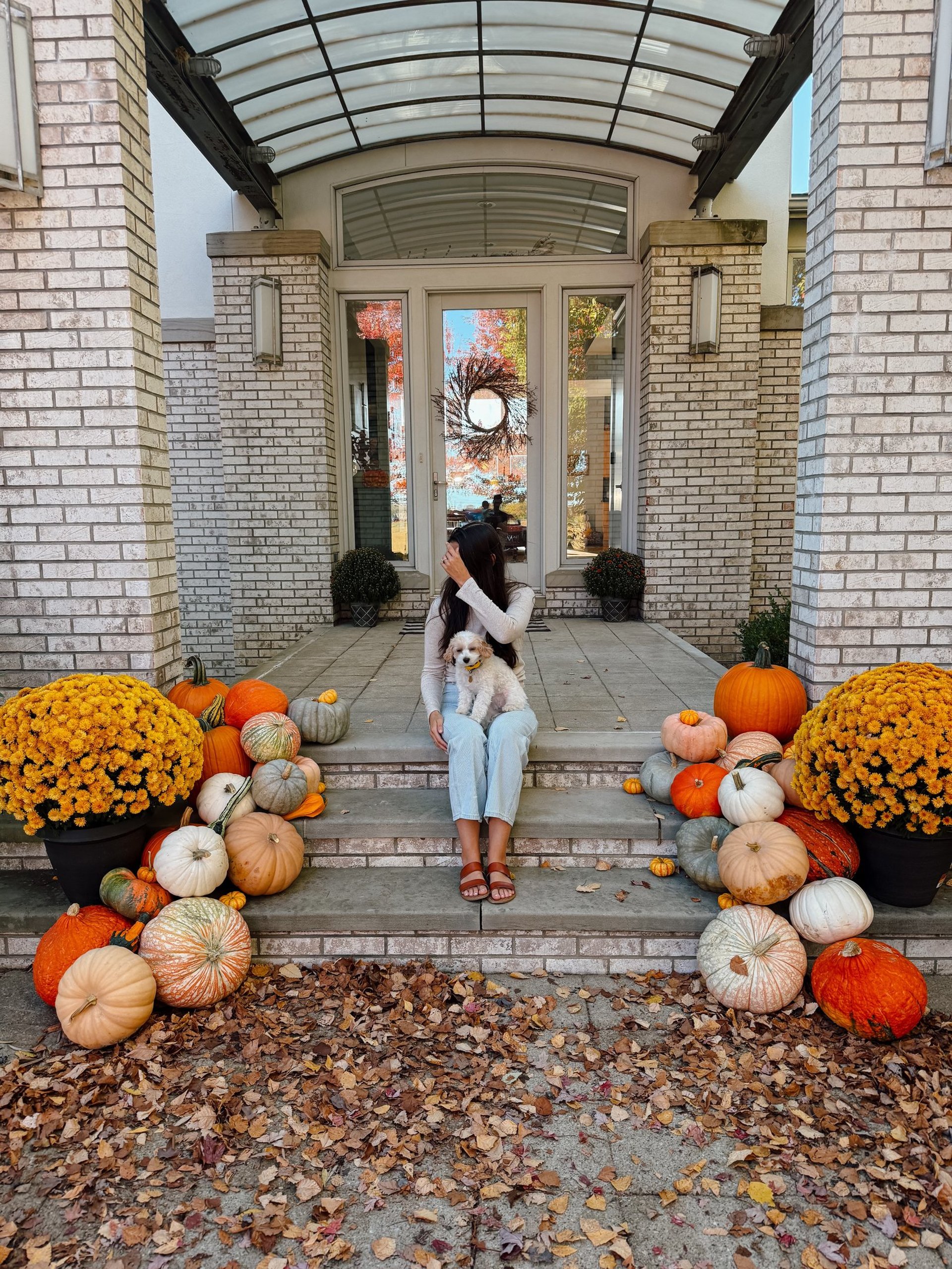 black and white bed linen