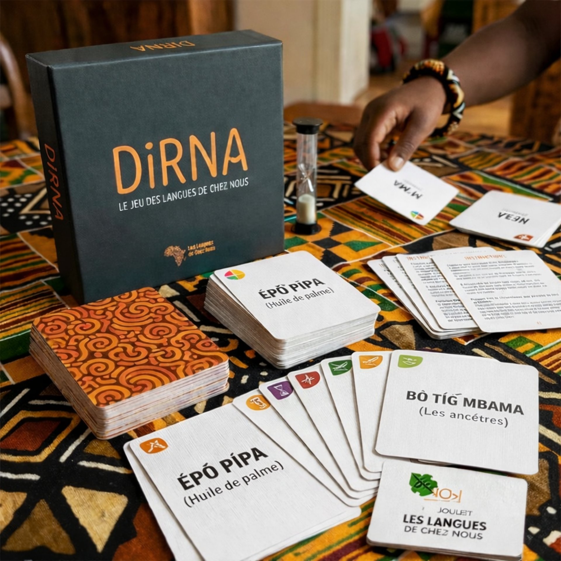 gray computer monitor