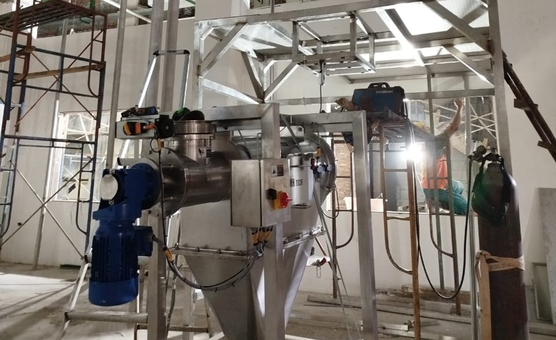 grayscale photo of industrial machine