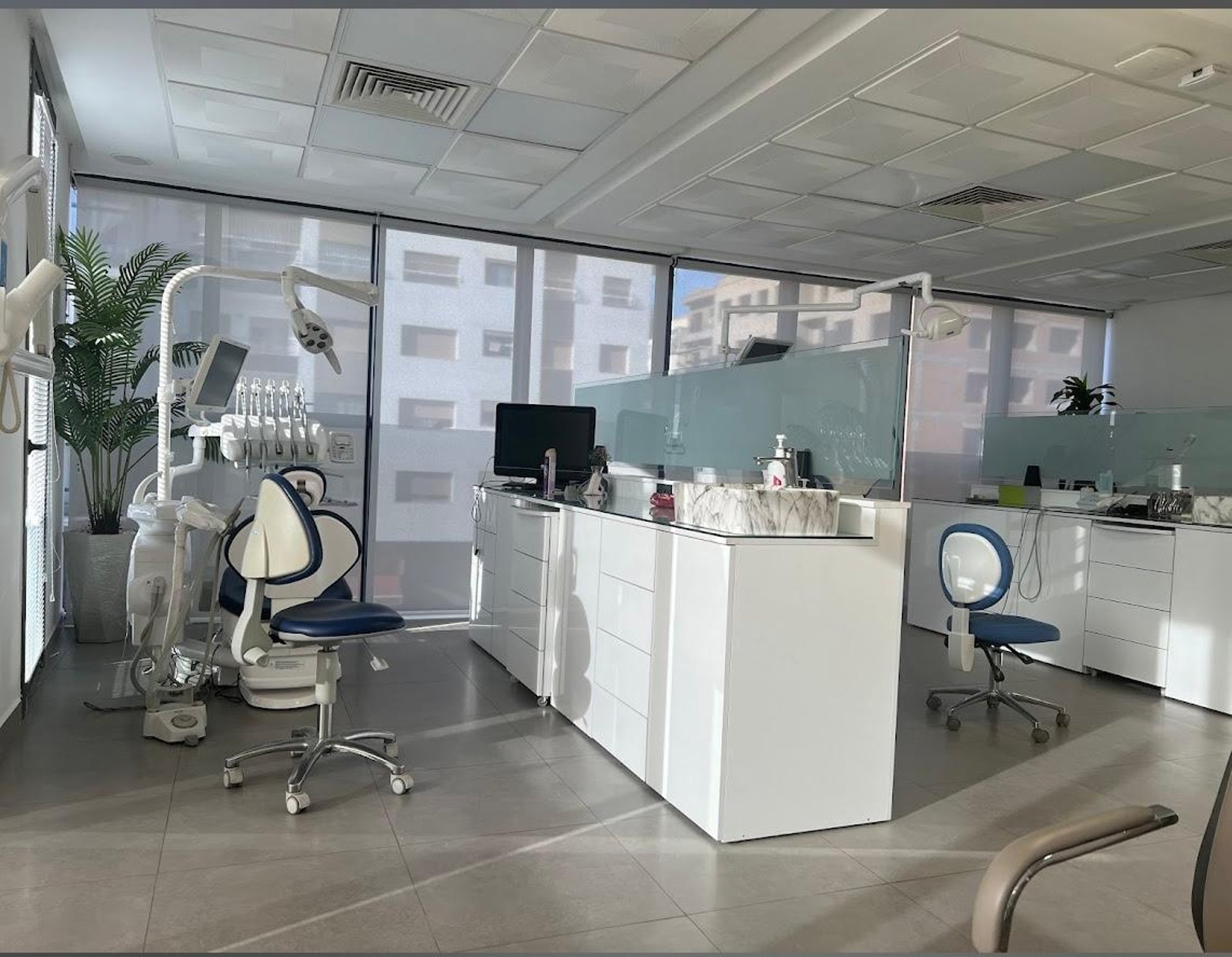 black and brown leather padded tub sofa