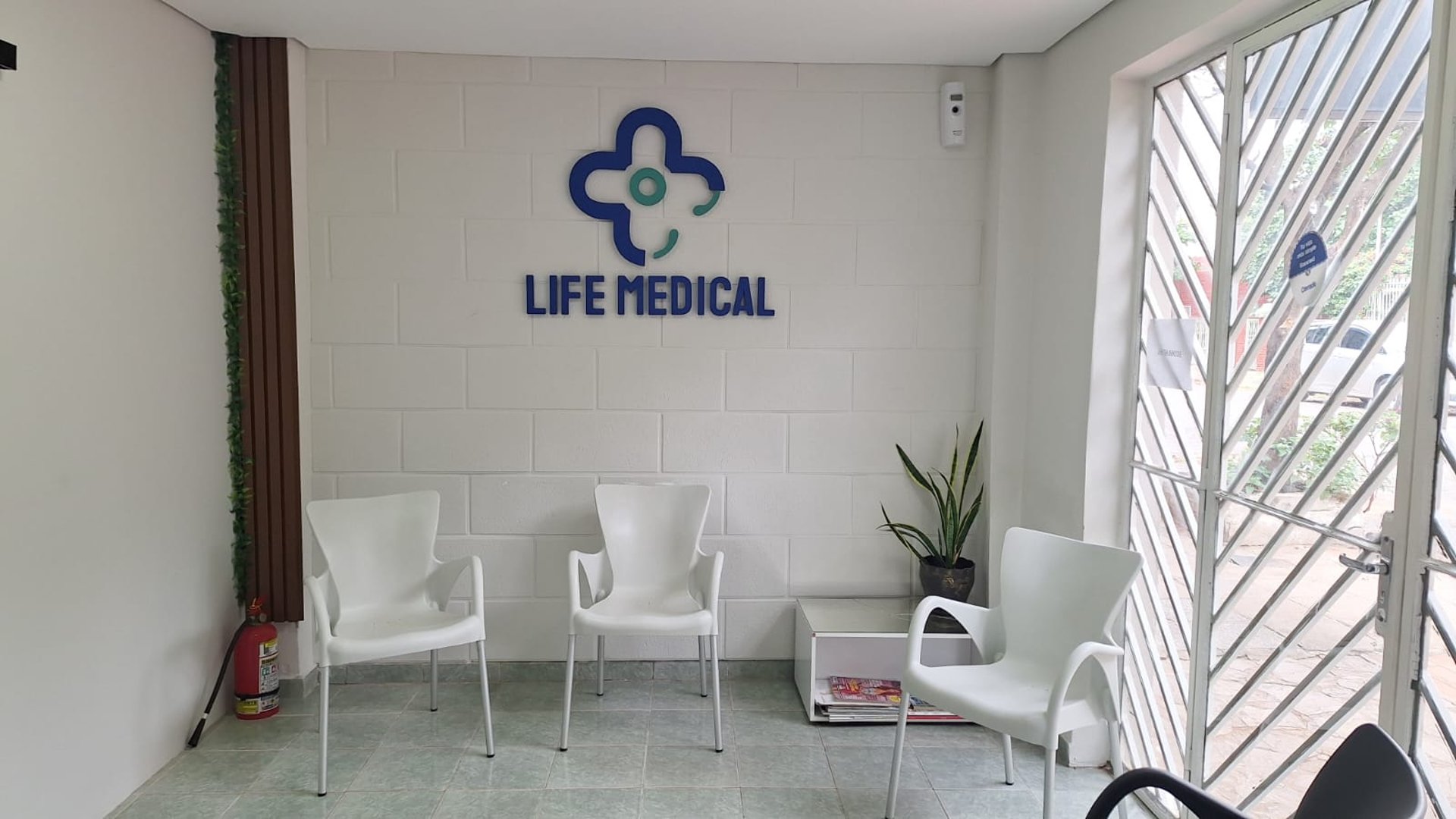 black and brown leather padded tub sofa