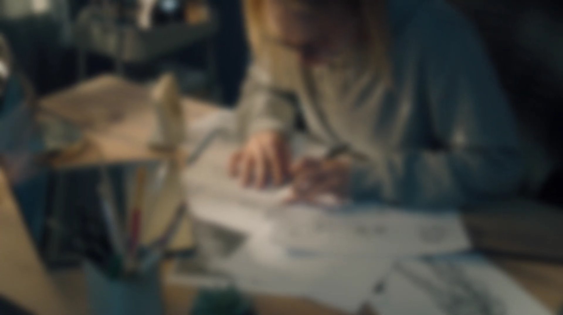 black and white bed linen