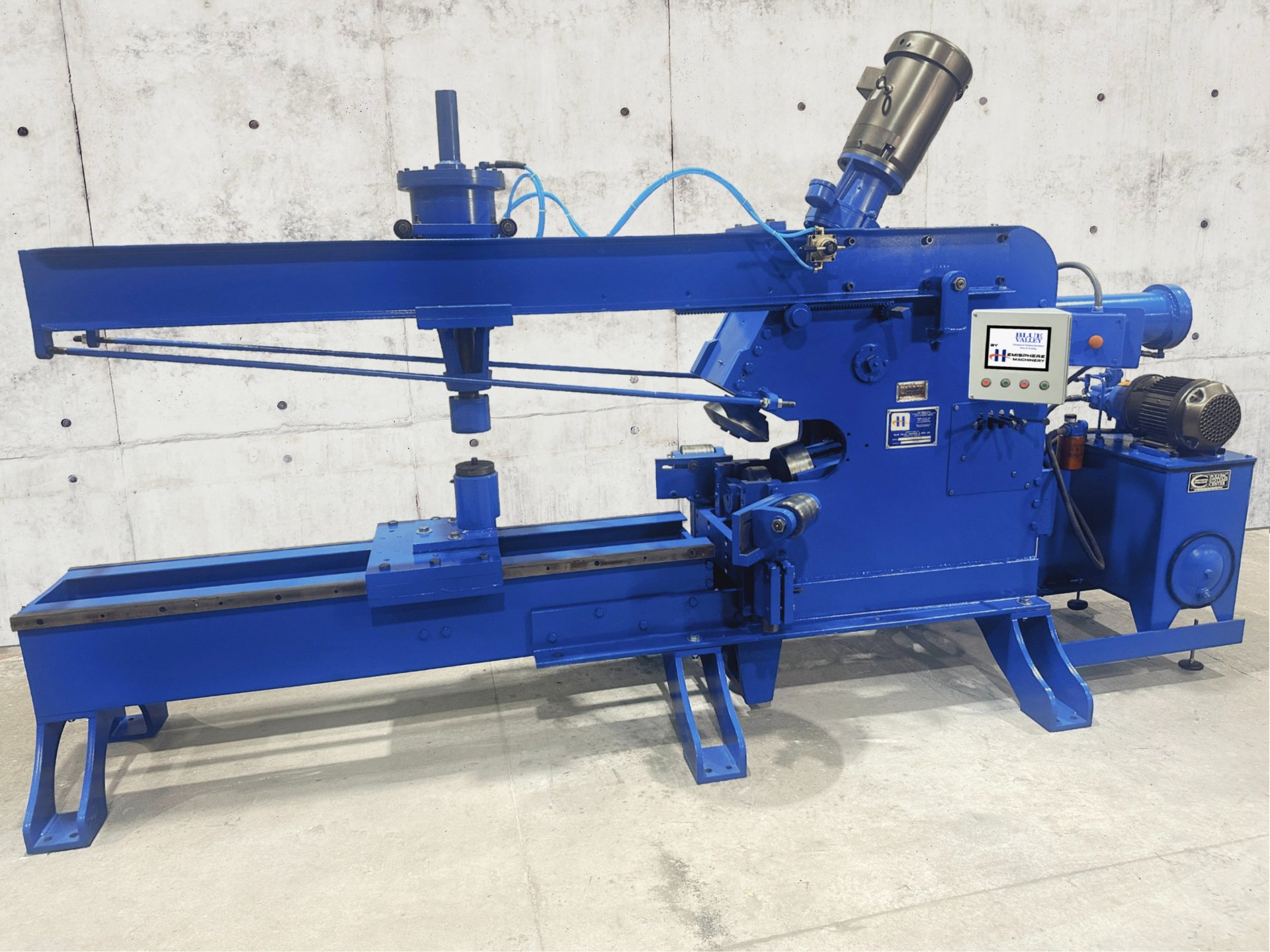 black and brown leather padded tub sofa