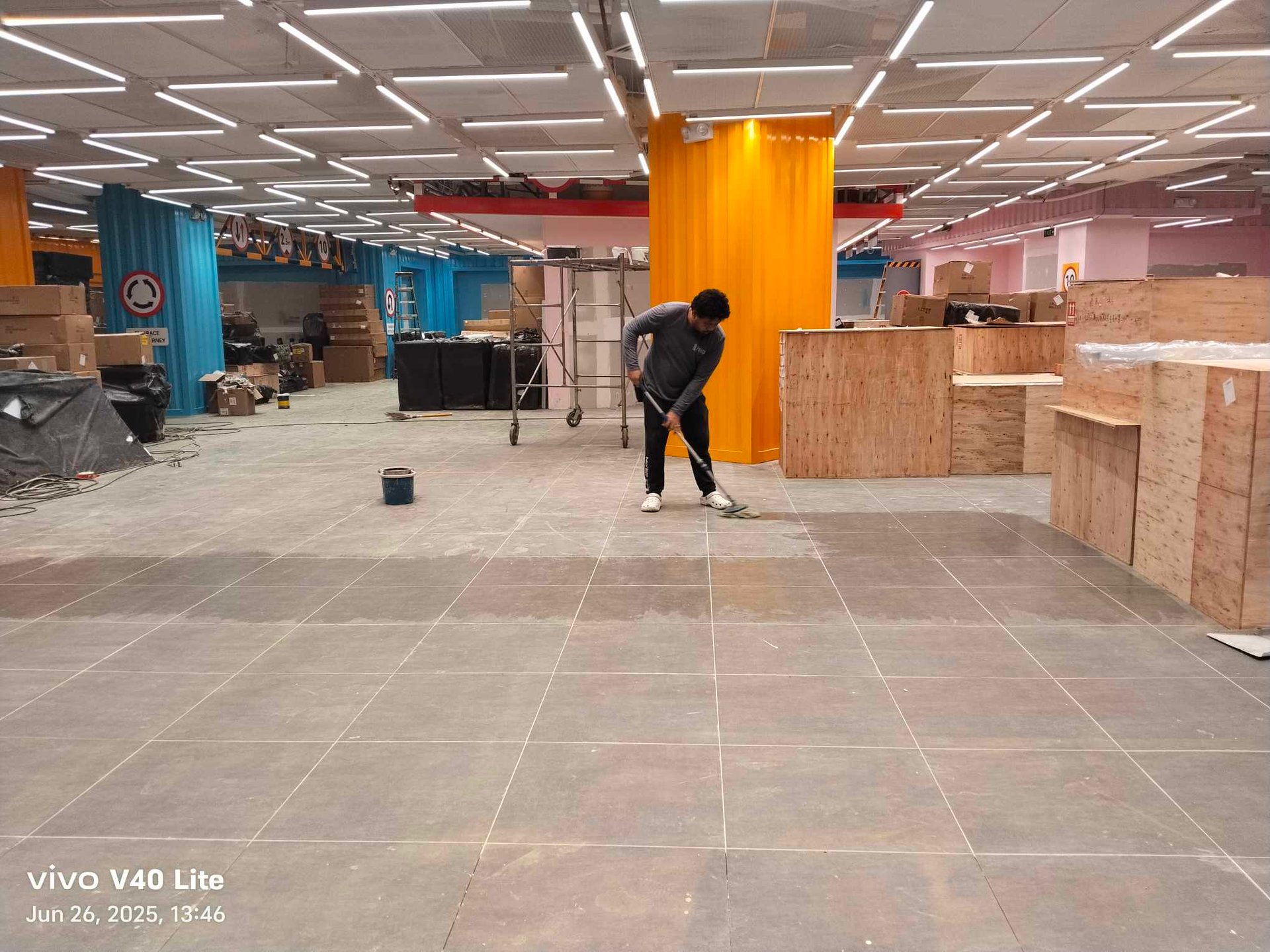 black and brown leather padded tub sofa
