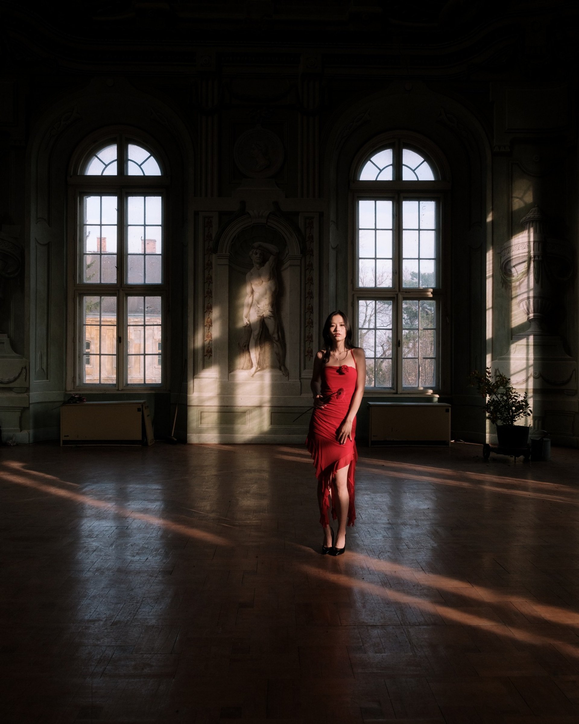 black and white bed linen