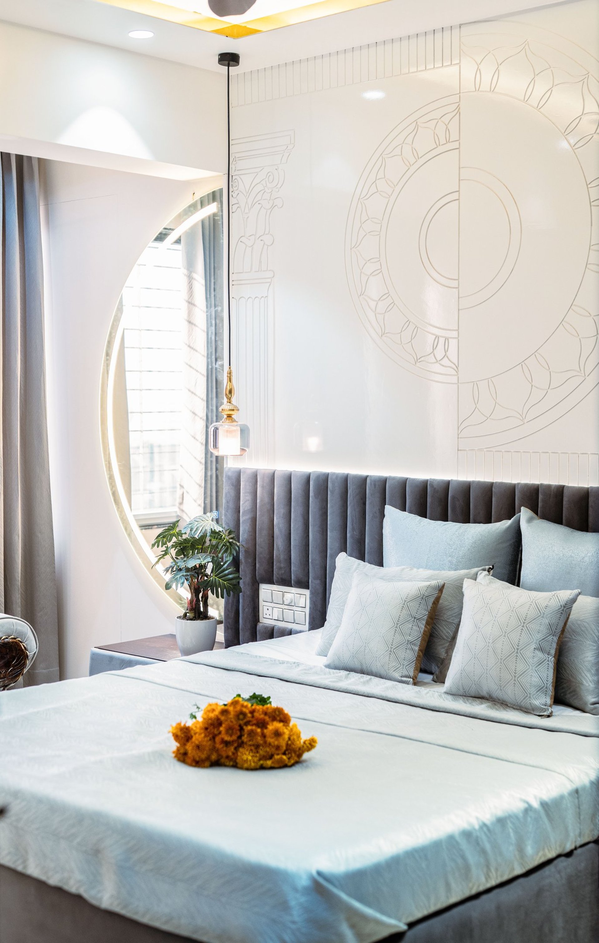 SR INTERIOR DESIGNS