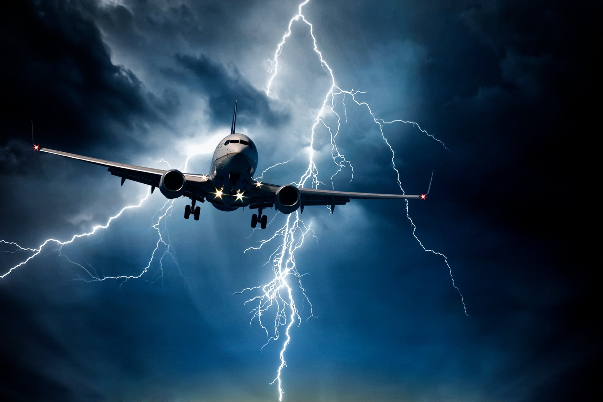 lightning strike at night